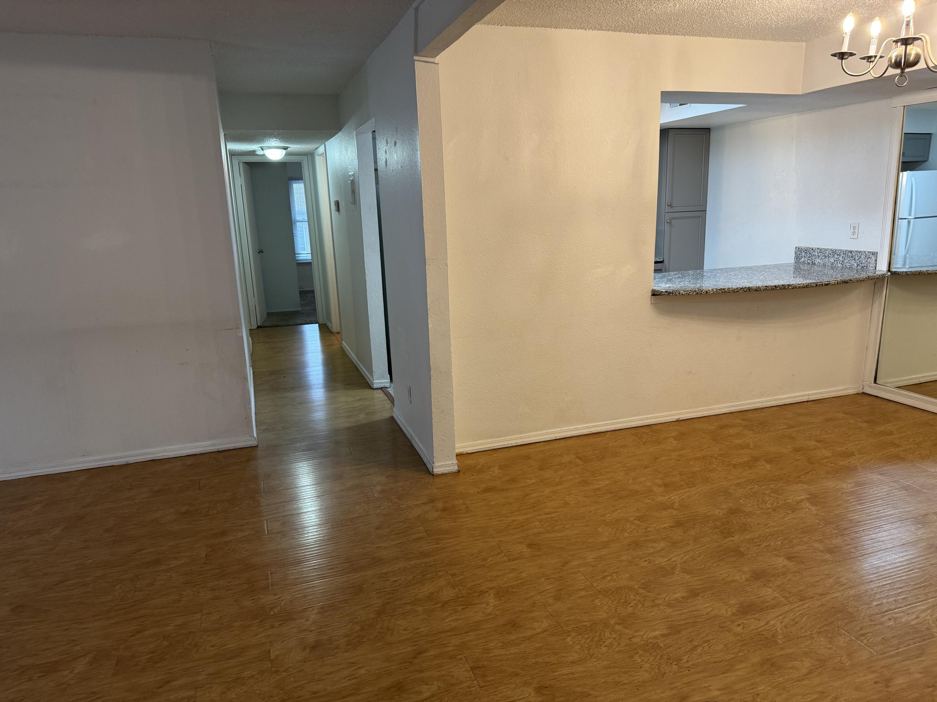 3839 MONTGOMERY Boulevard NE #732