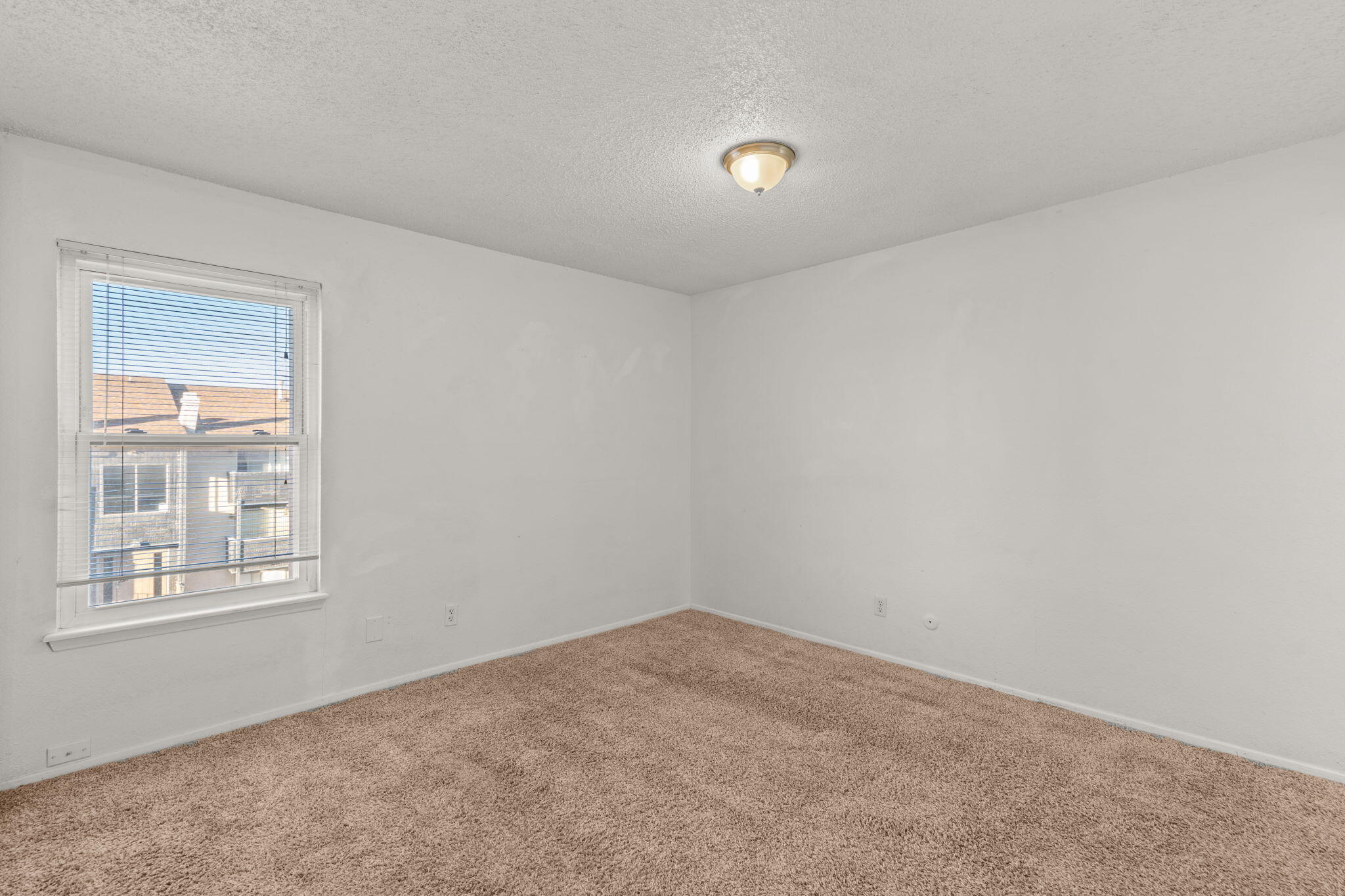 3839 MONTGOMERY Boulevard NE #732