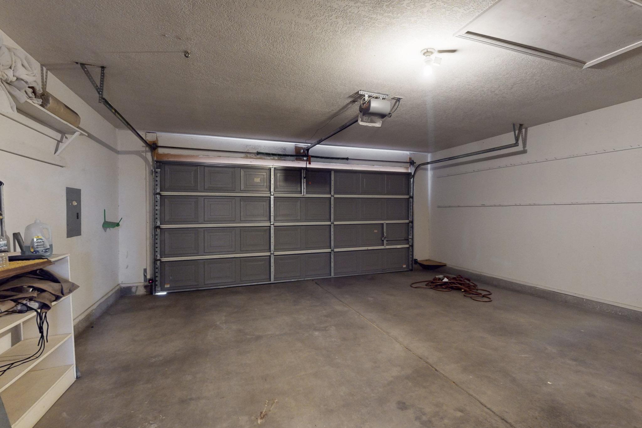 6779 Forest Hills Drive NE