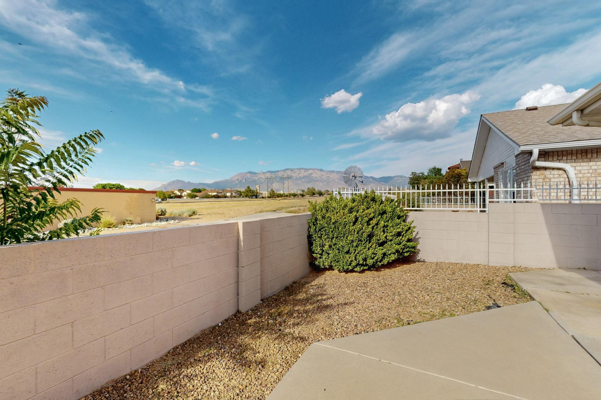 6779 Forest Hills Drive NE