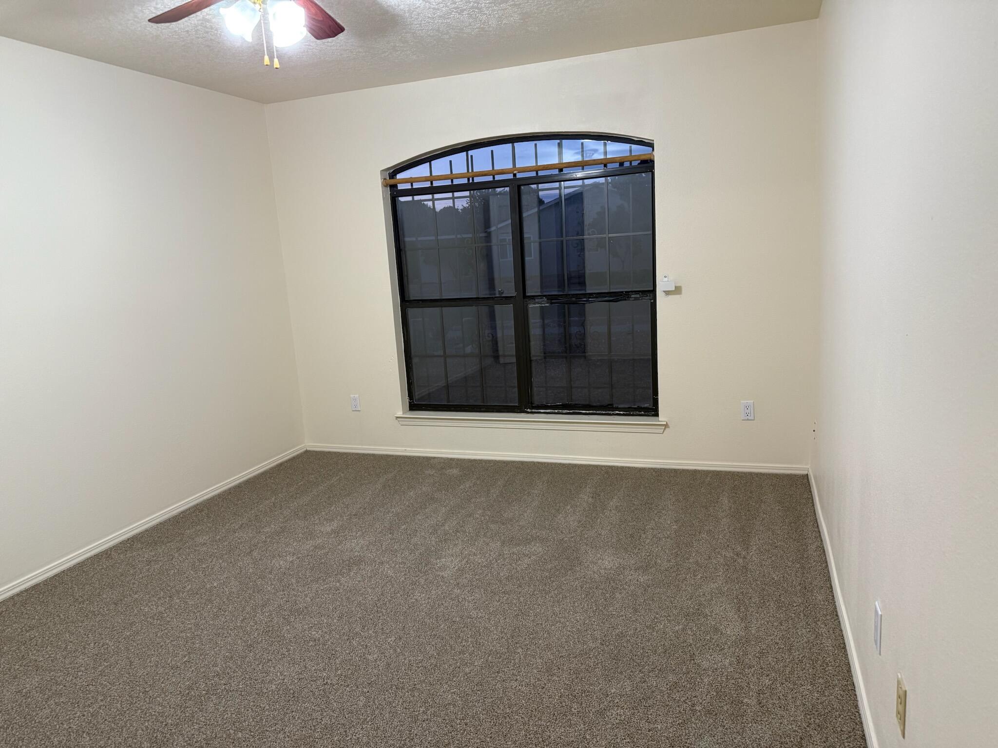 6779 Forest Hills Drive NE