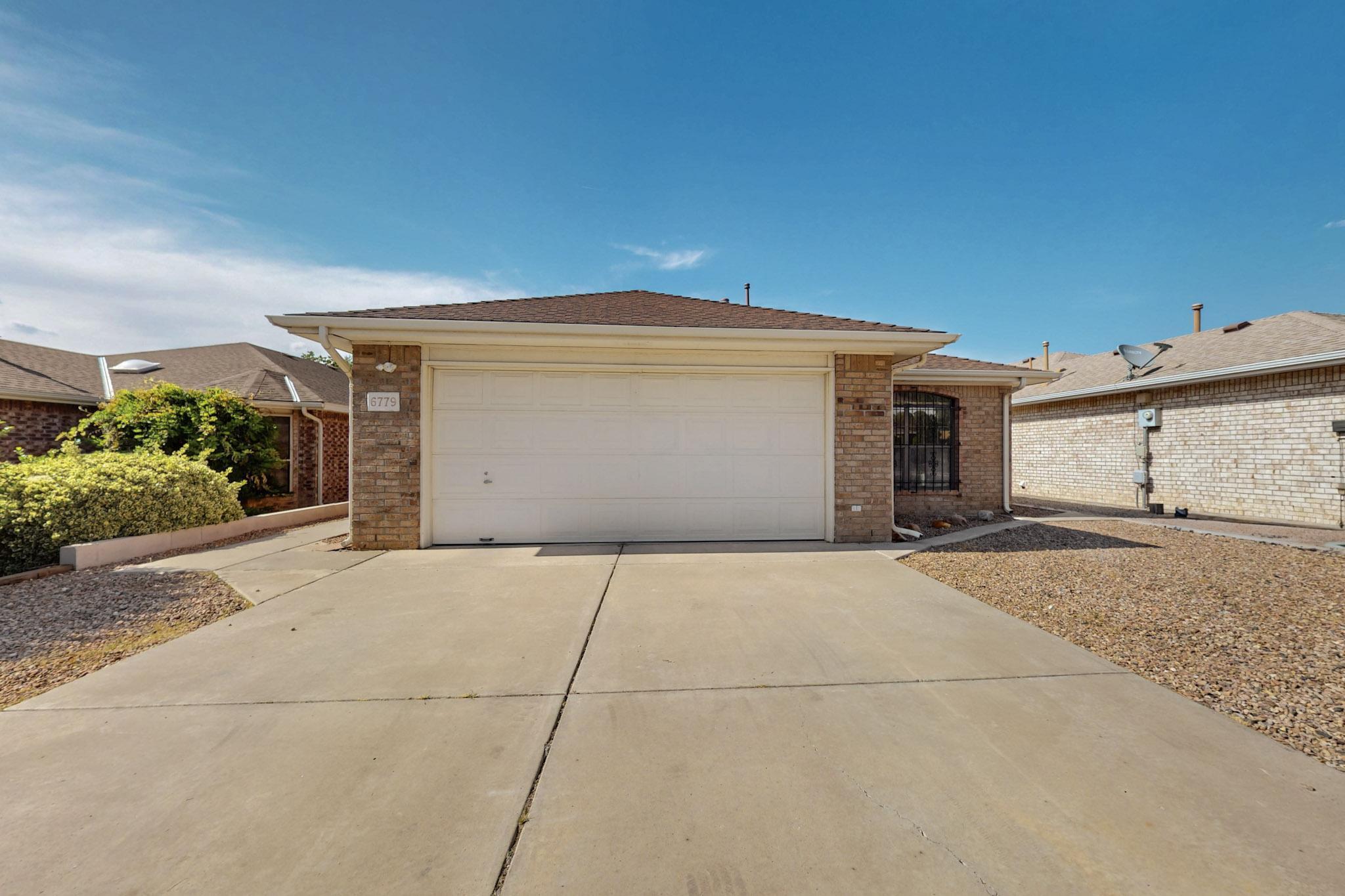 6779 Forest Hills Drive NE