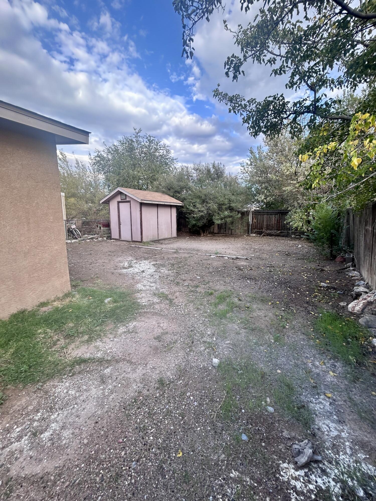 1134 MAPLE Street