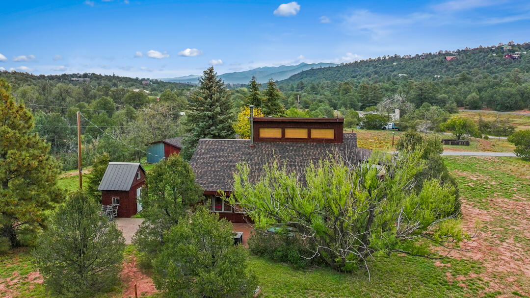 6 Sandia Haven Place