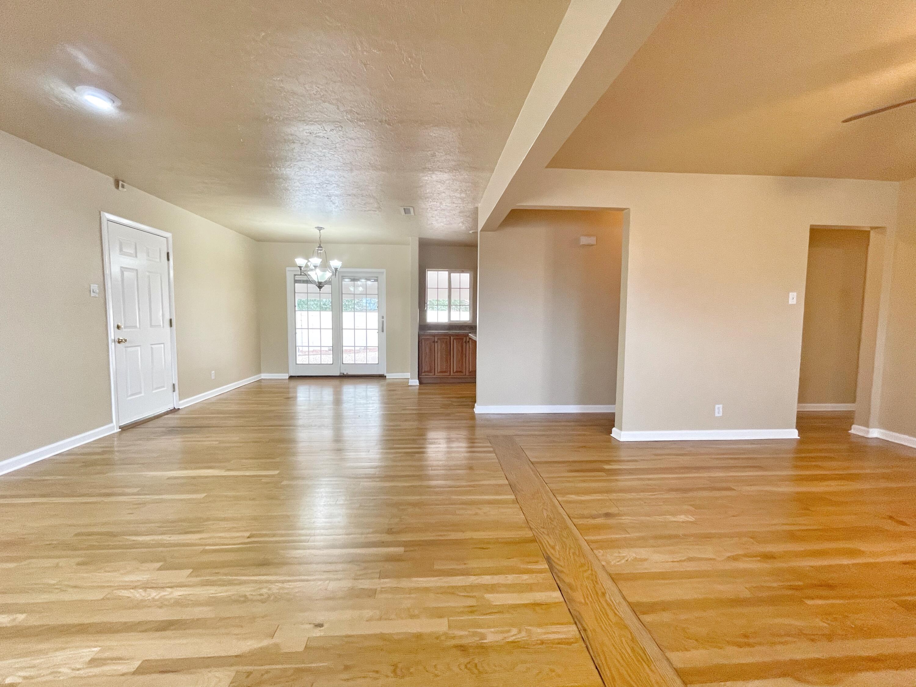 709 PALISADES Drive NW