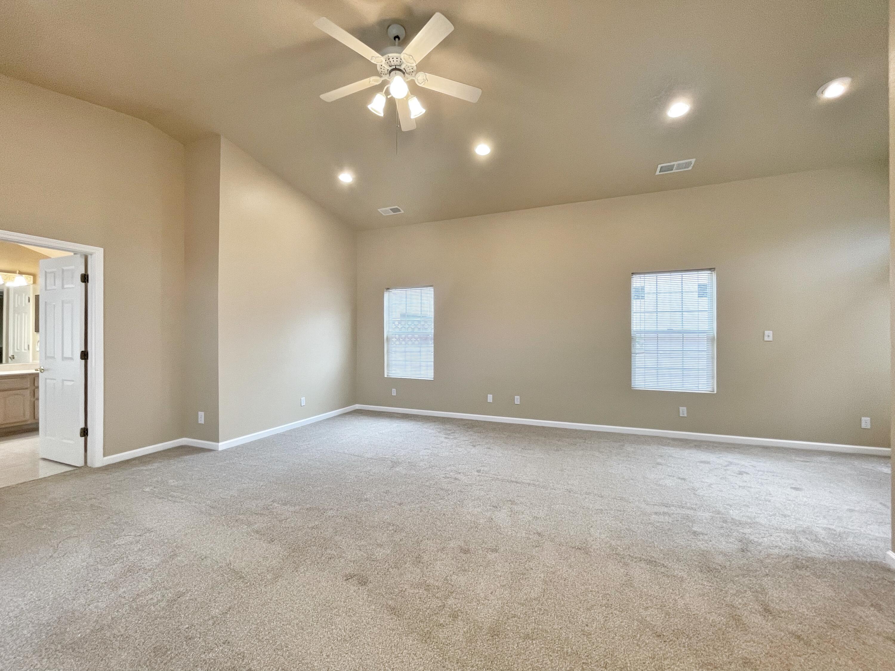 709 PALISADES Drive NW