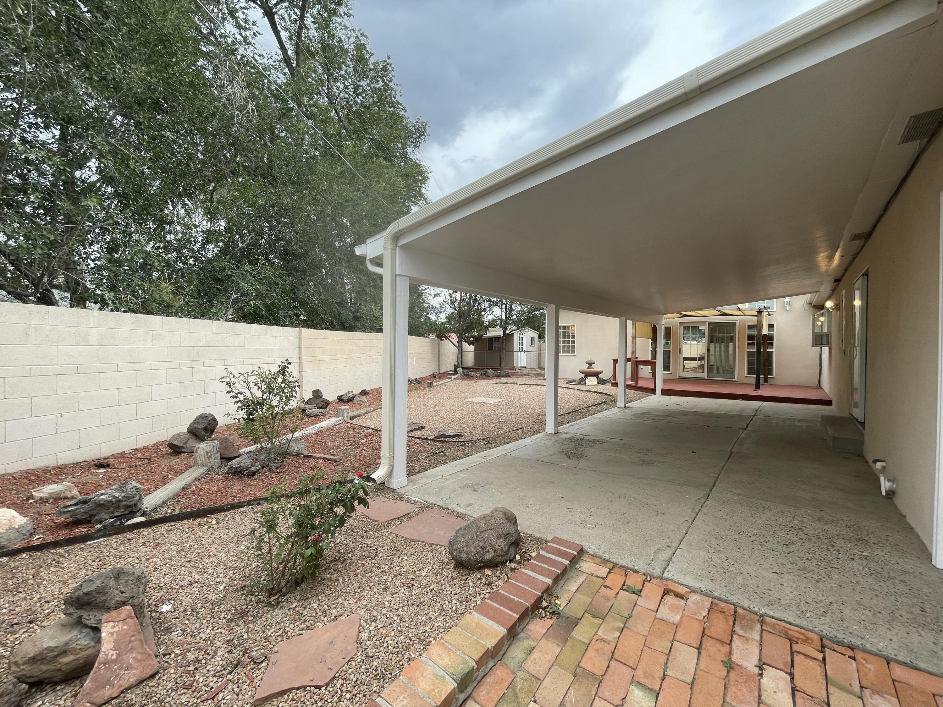 709 PALISADES Drive NW