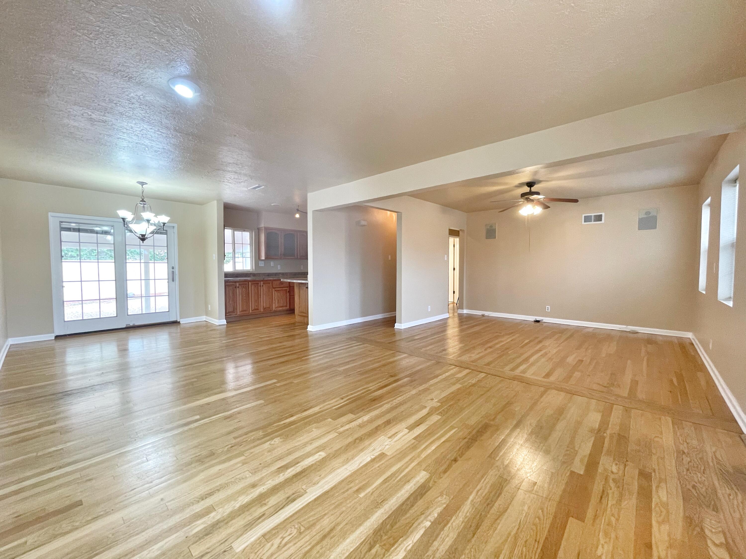 709 PALISADES Drive NW