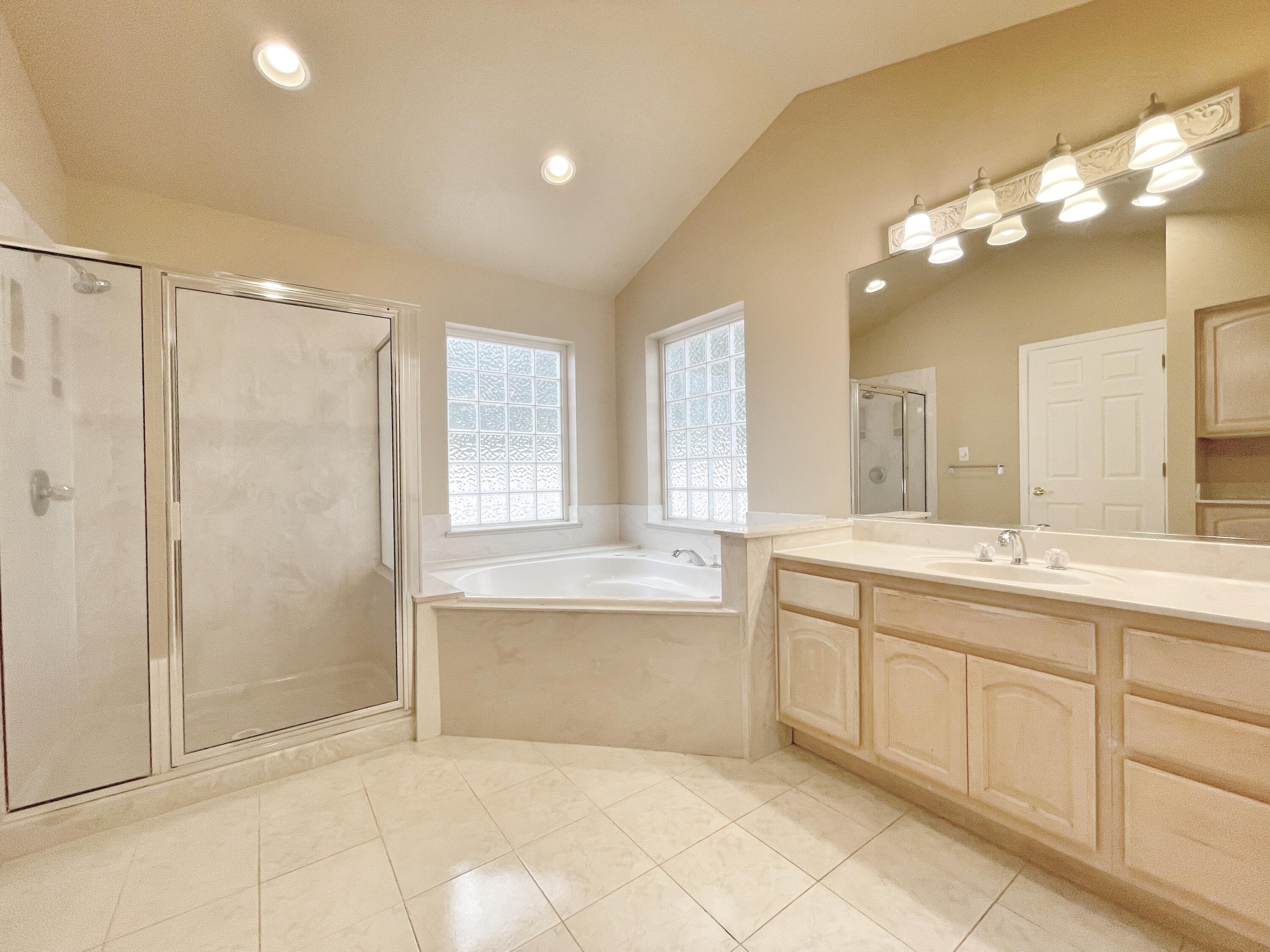 709 PALISADES Drive NW