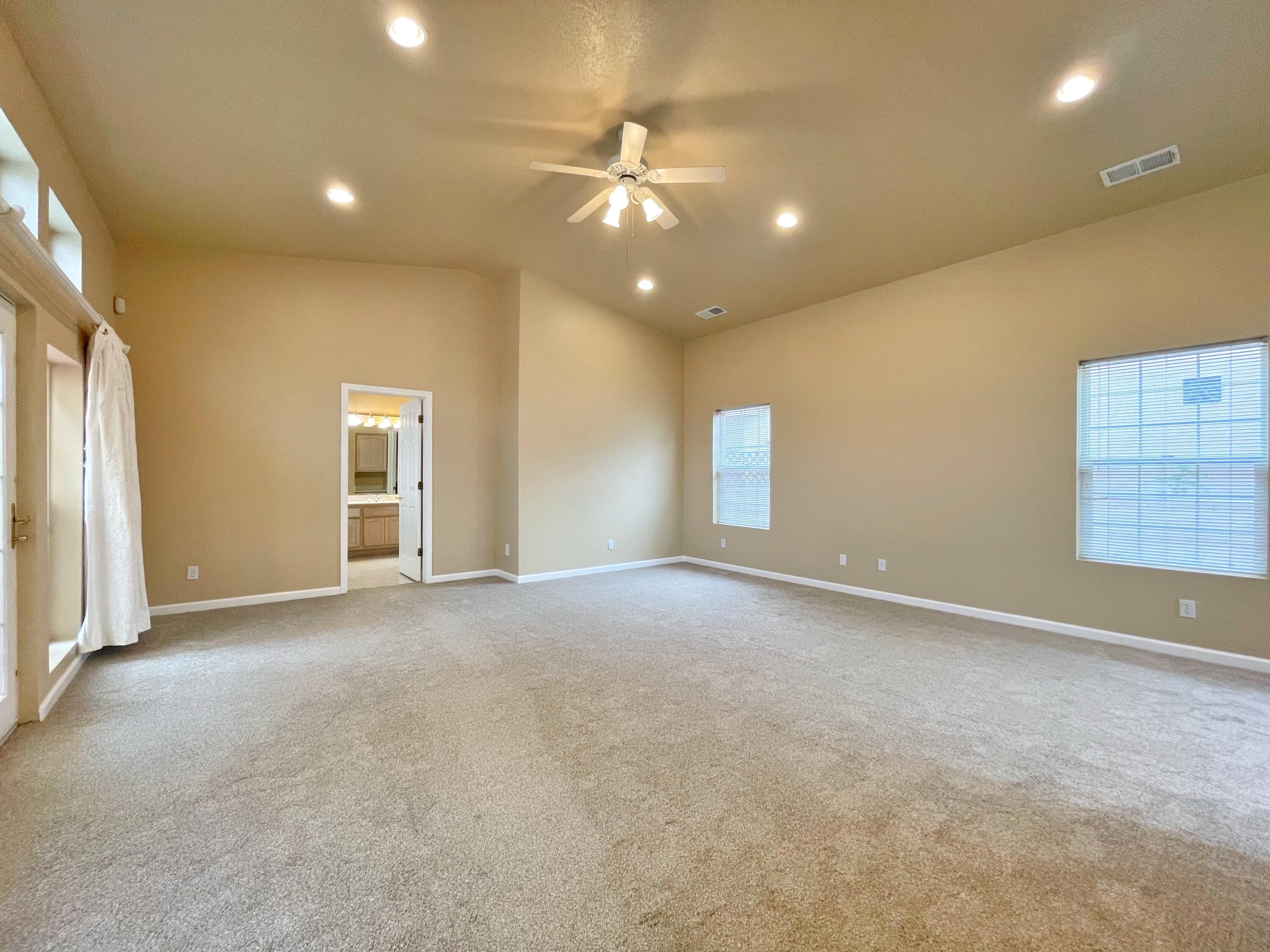 709 PALISADES Drive NW