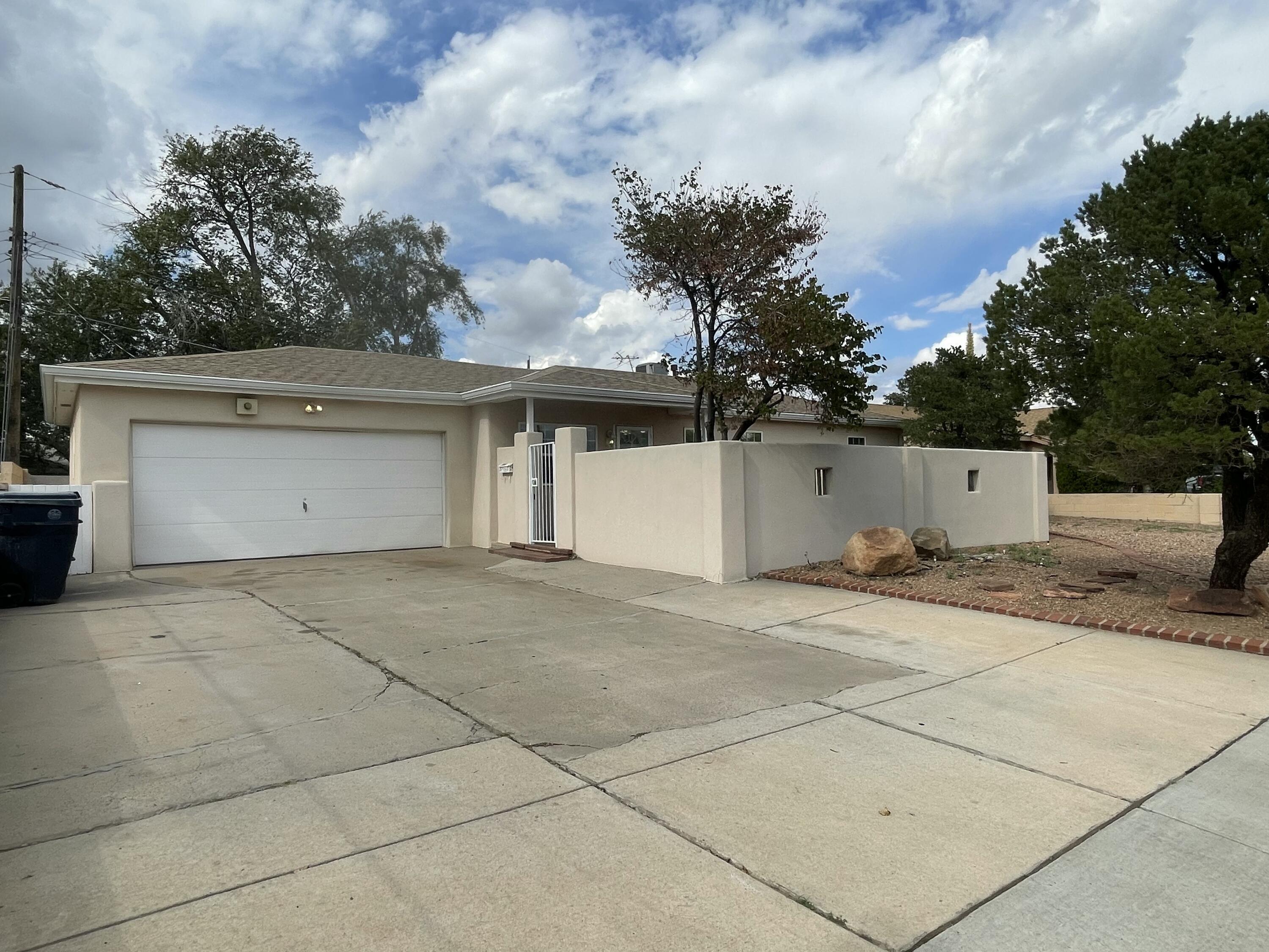 709 PALISADES Drive NW