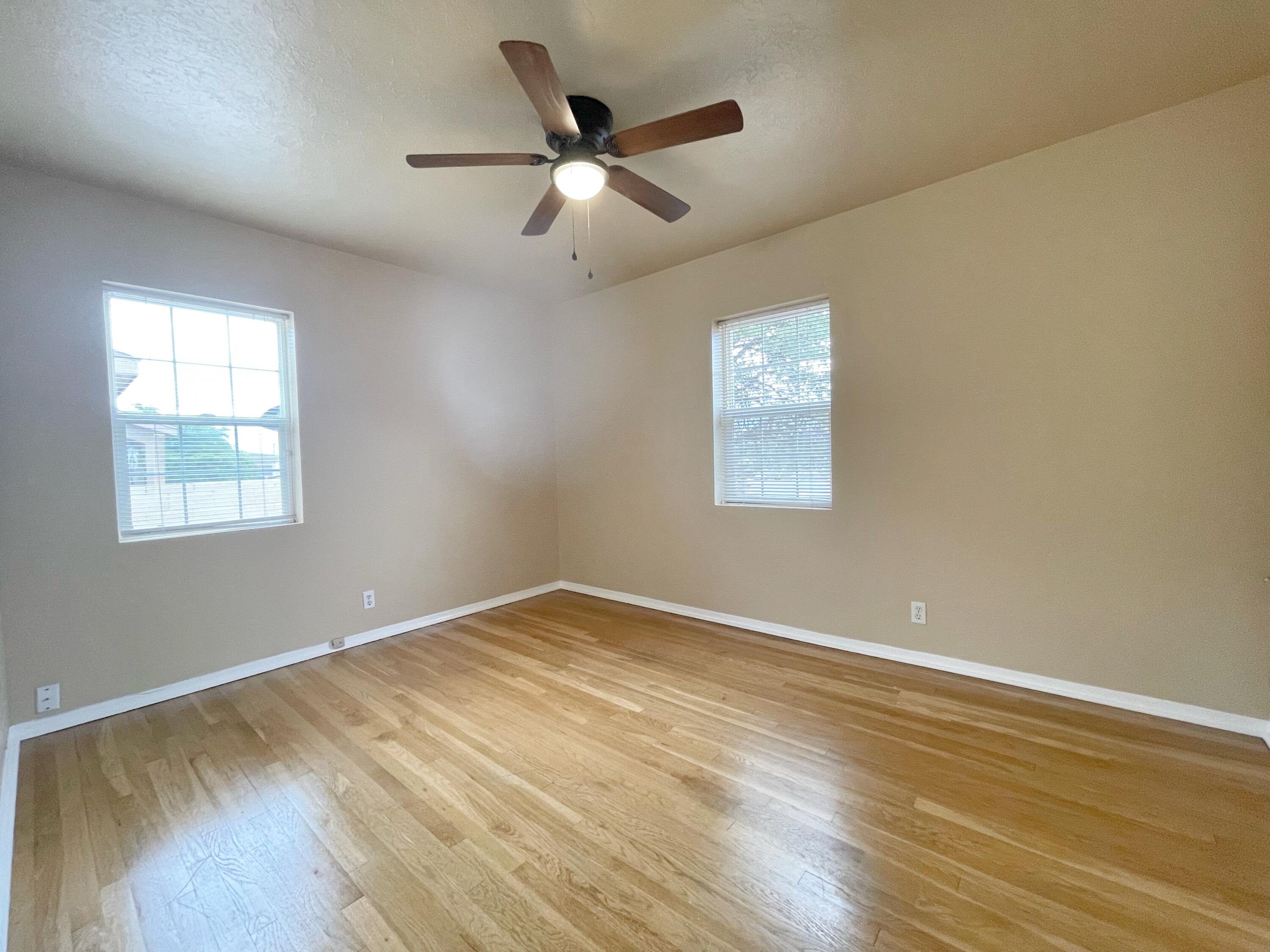 709 PALISADES Drive NW