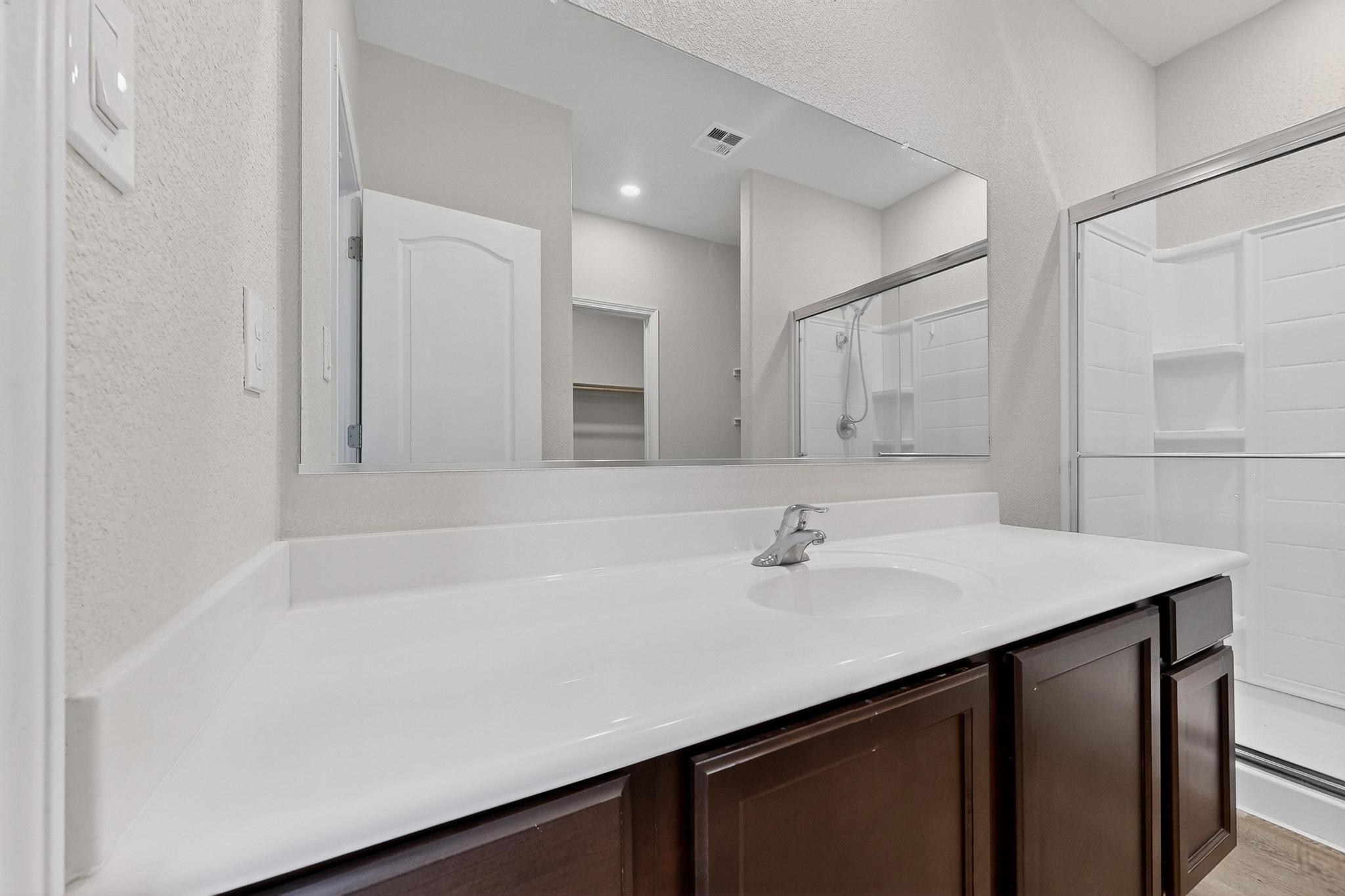 3700 Buffalo Trail Road NE