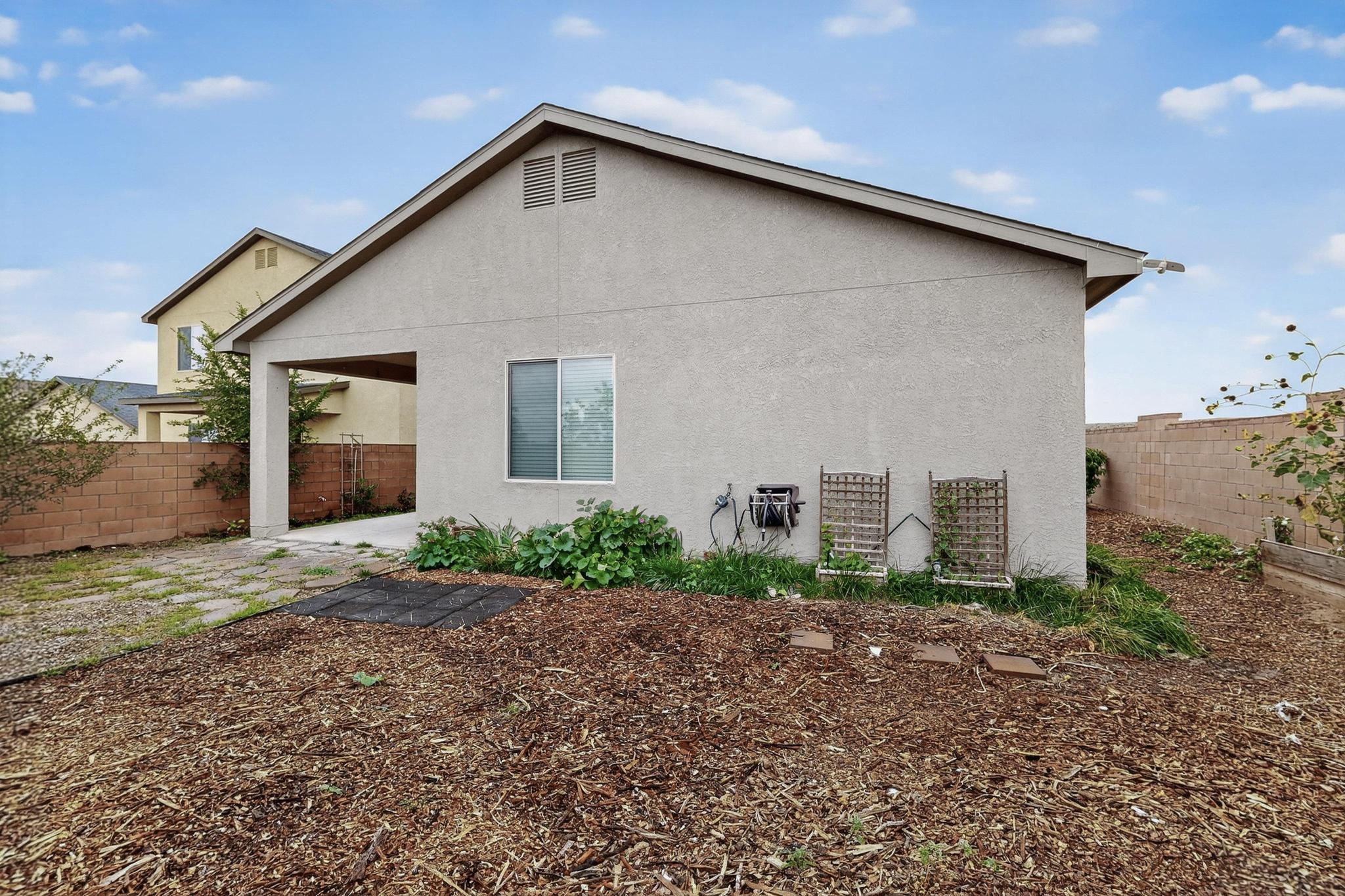 3700 Buffalo Trail Road NE