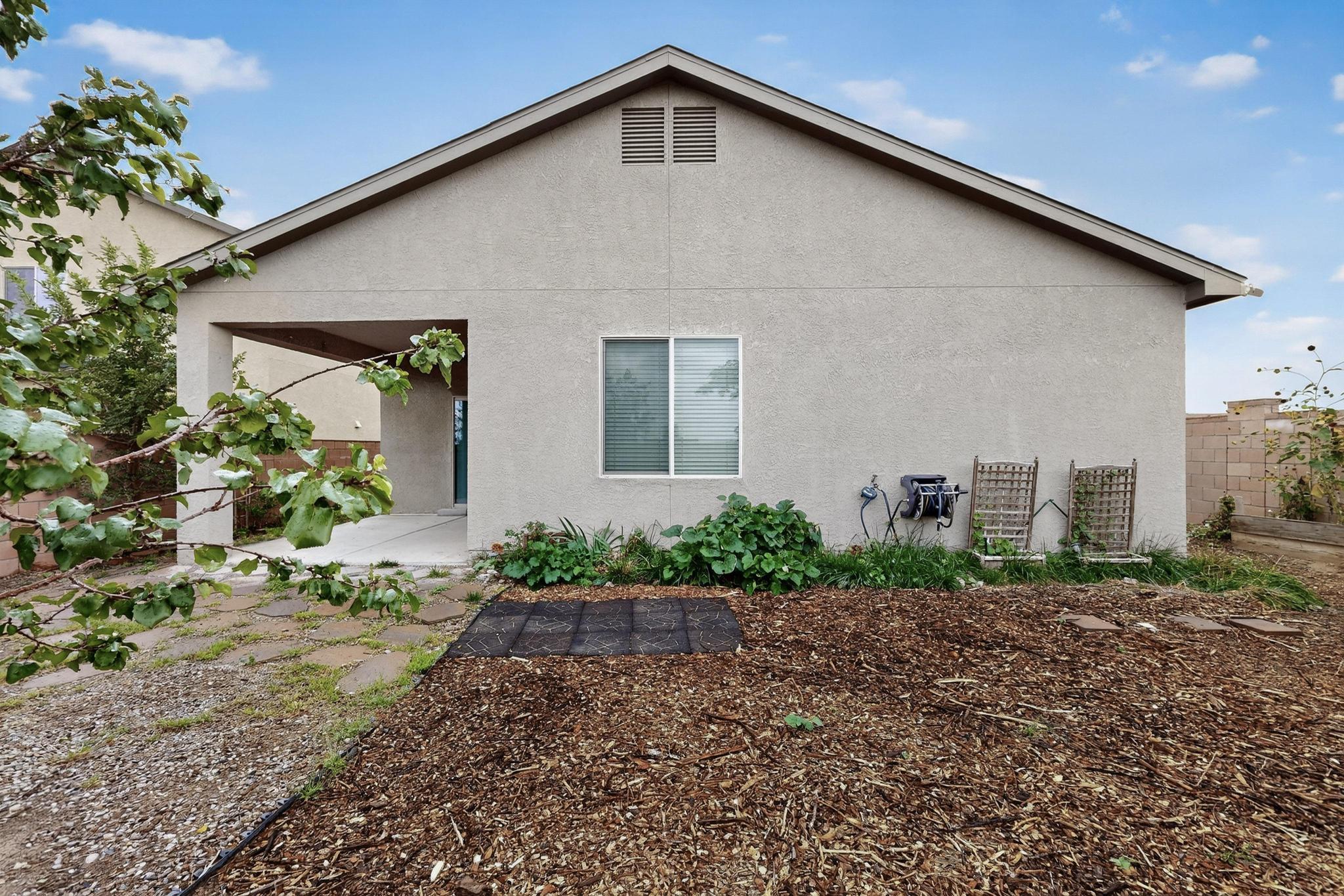 3700 Buffalo Trail Road NE