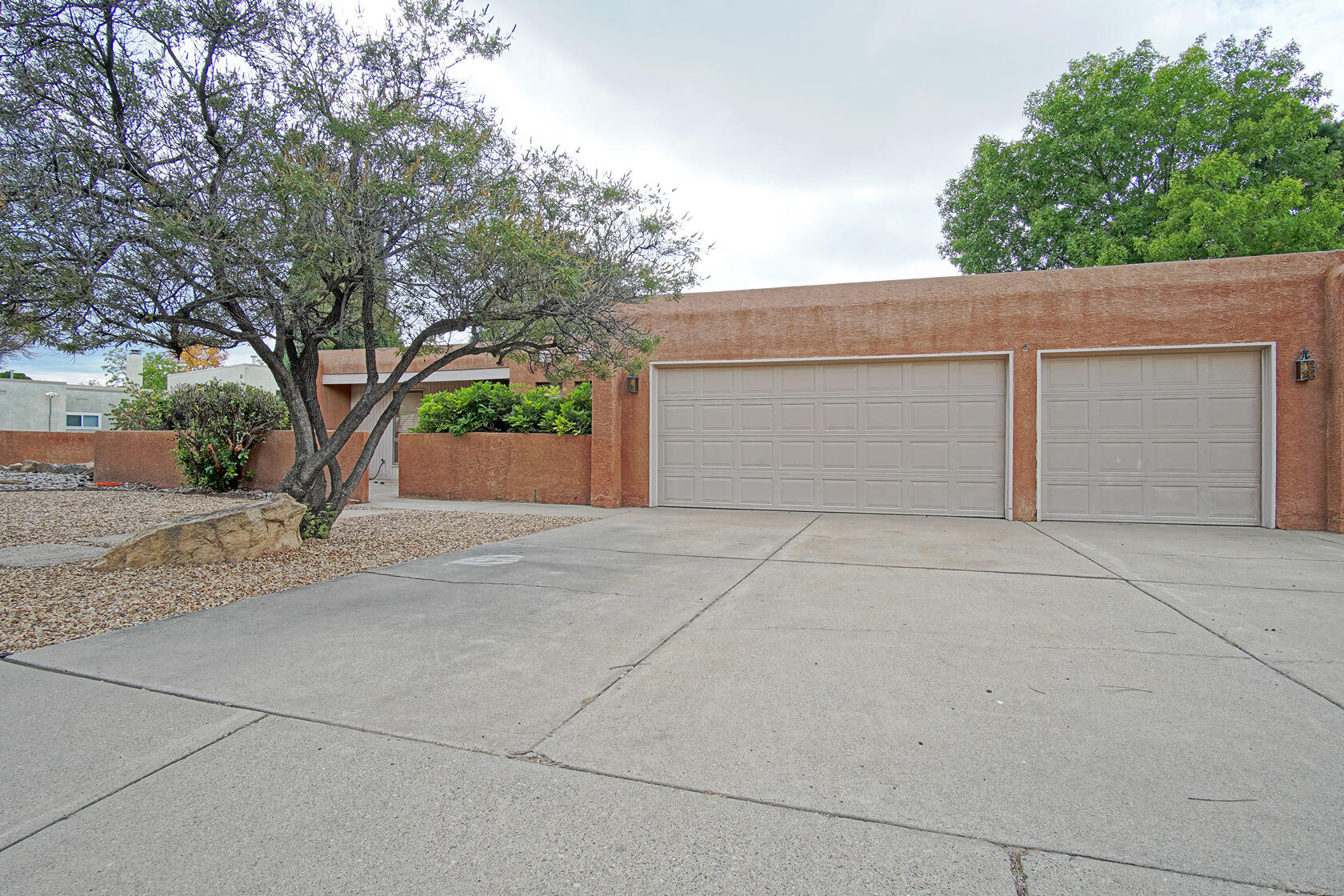 9307 GALAXIA Way NE