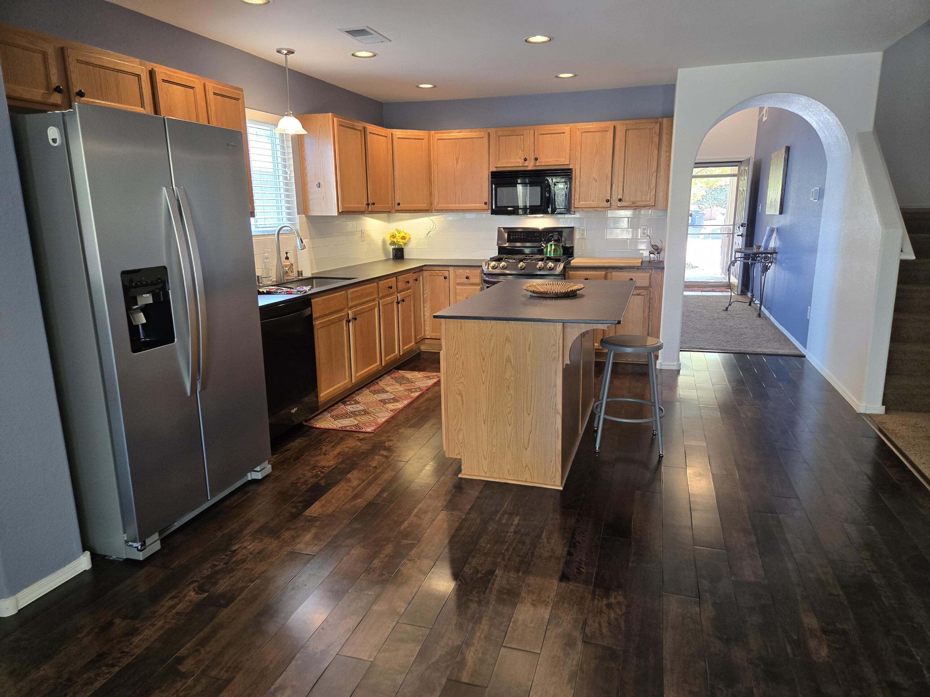 509 SOOTHING MEADOWS Drive NE