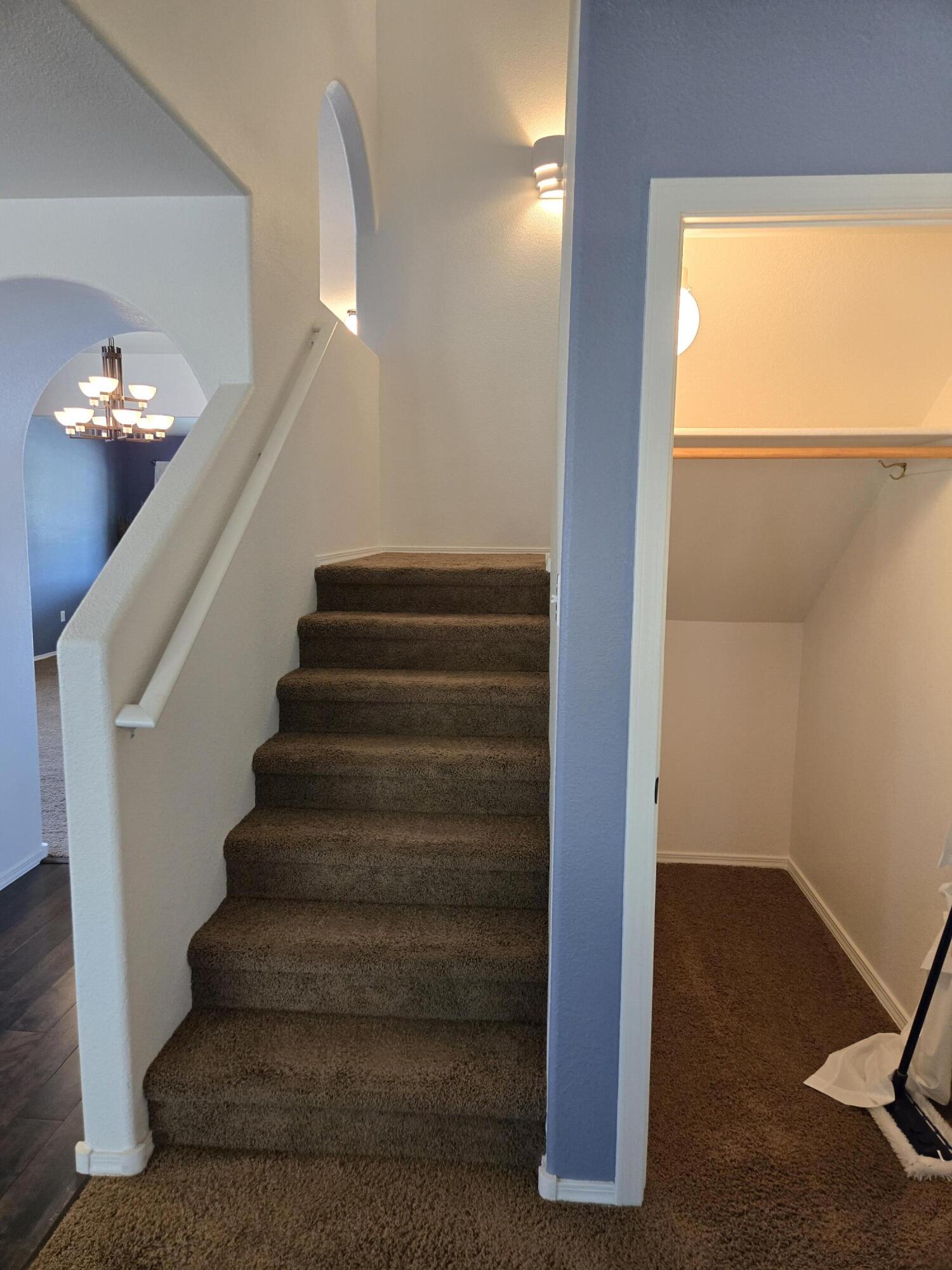 509 SOOTHING MEADOWS Drive NE