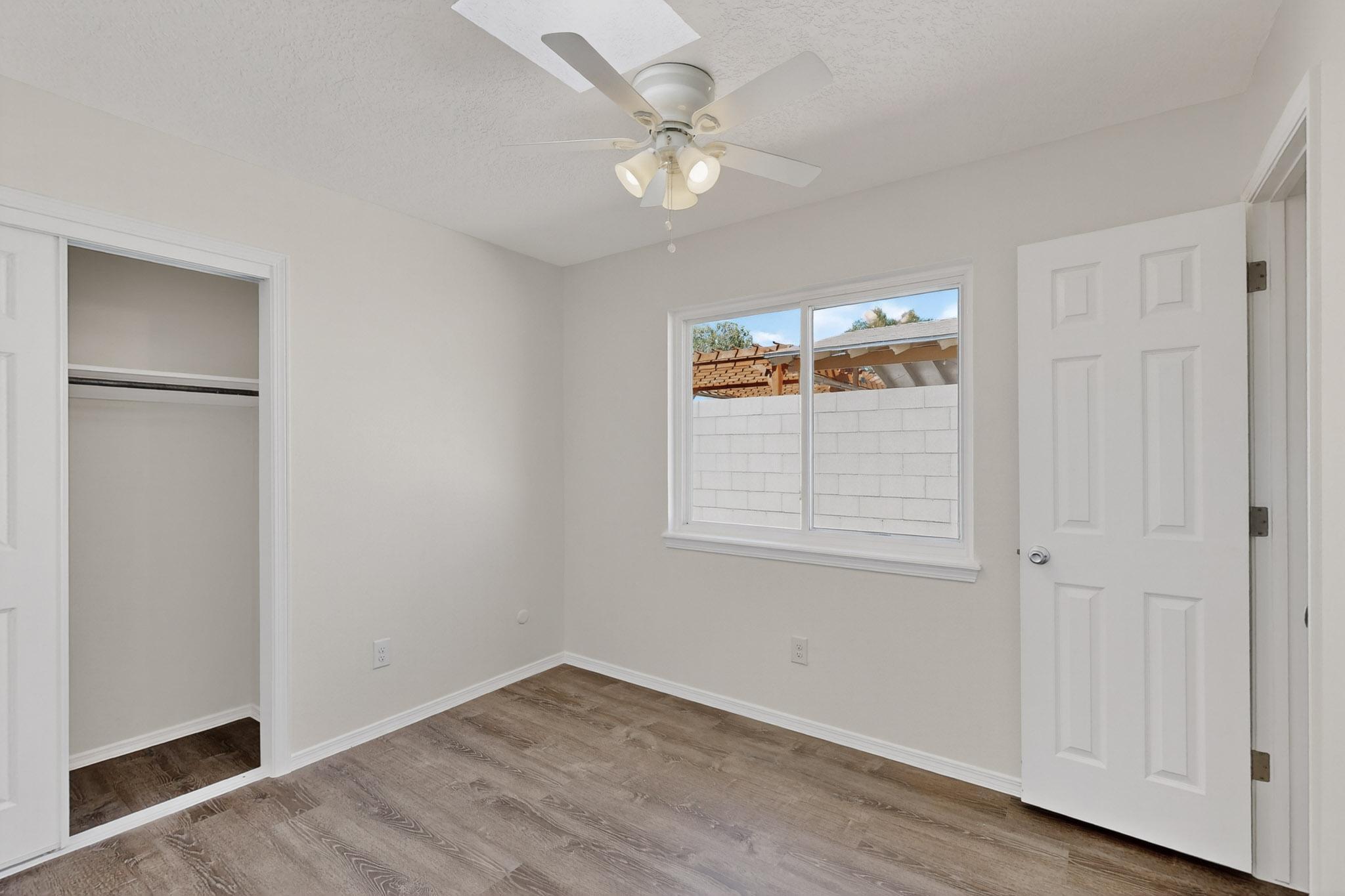 2301 SATURN Place NE