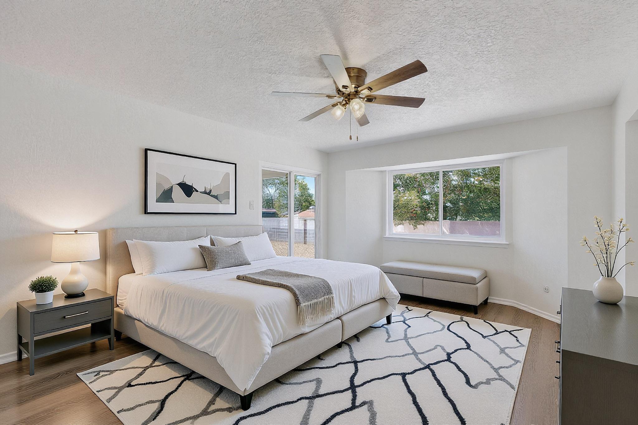 2301 SATURN Place NE