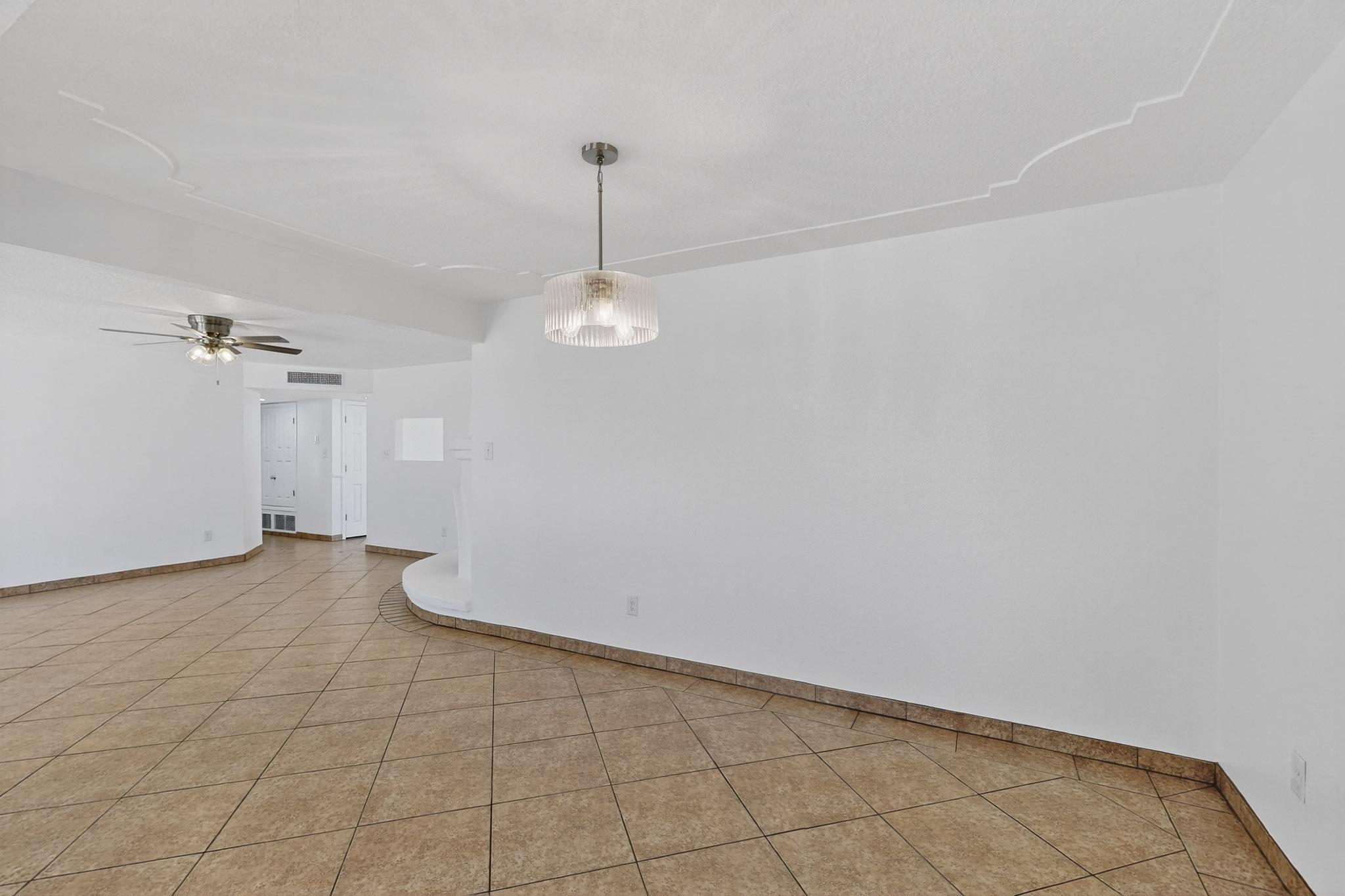 2301 SATURN Place NE