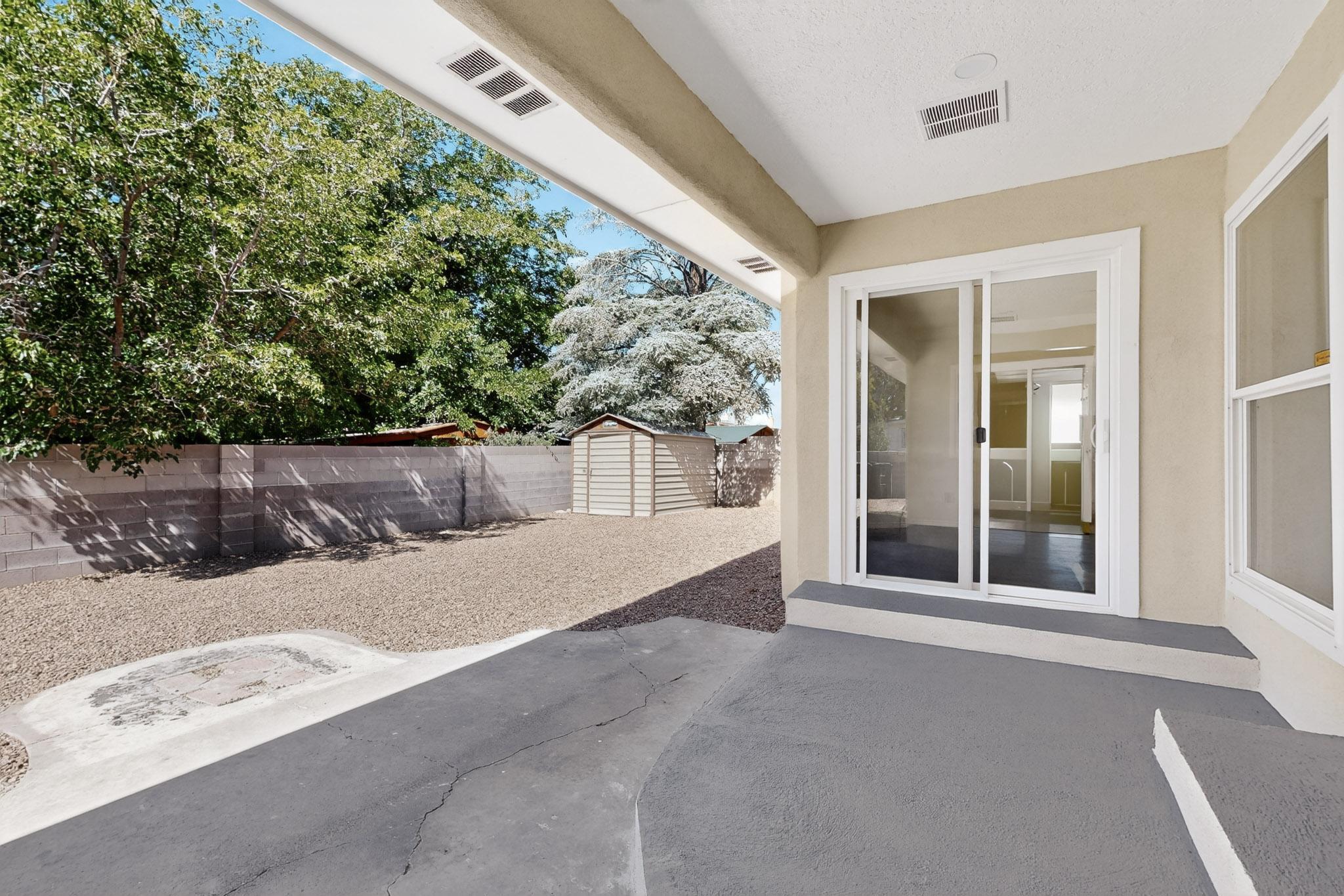 2301 SATURN Place NE