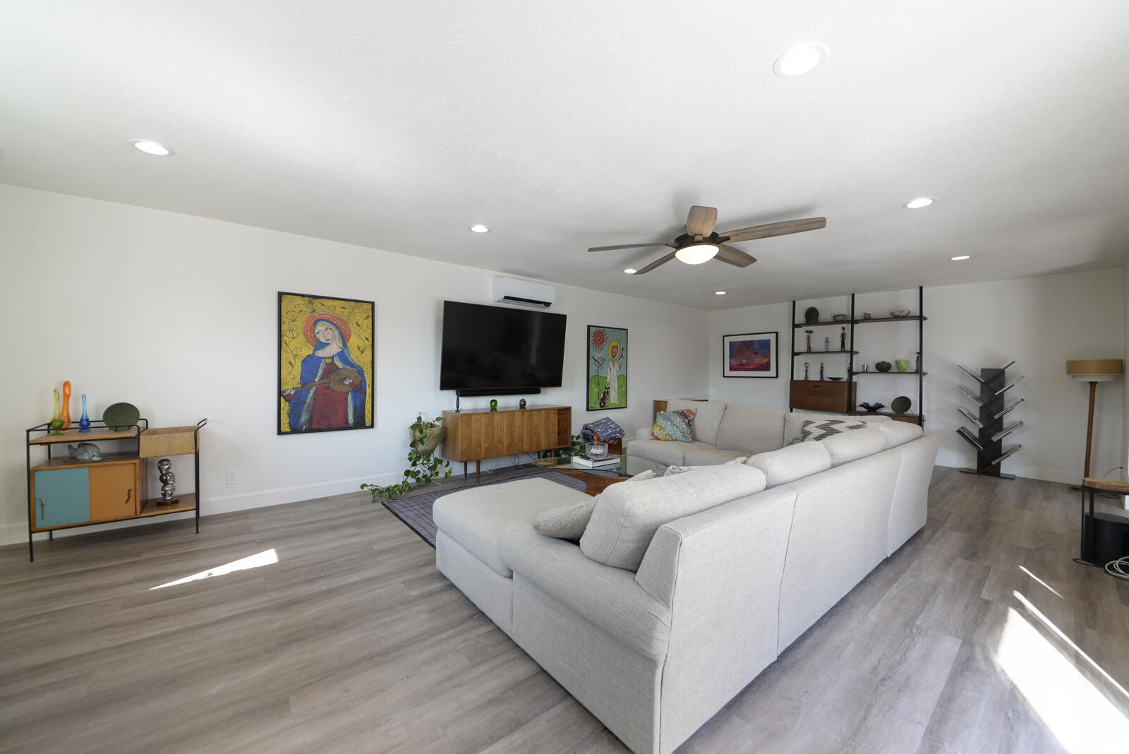 3610 OAKMOUNT Drive SE