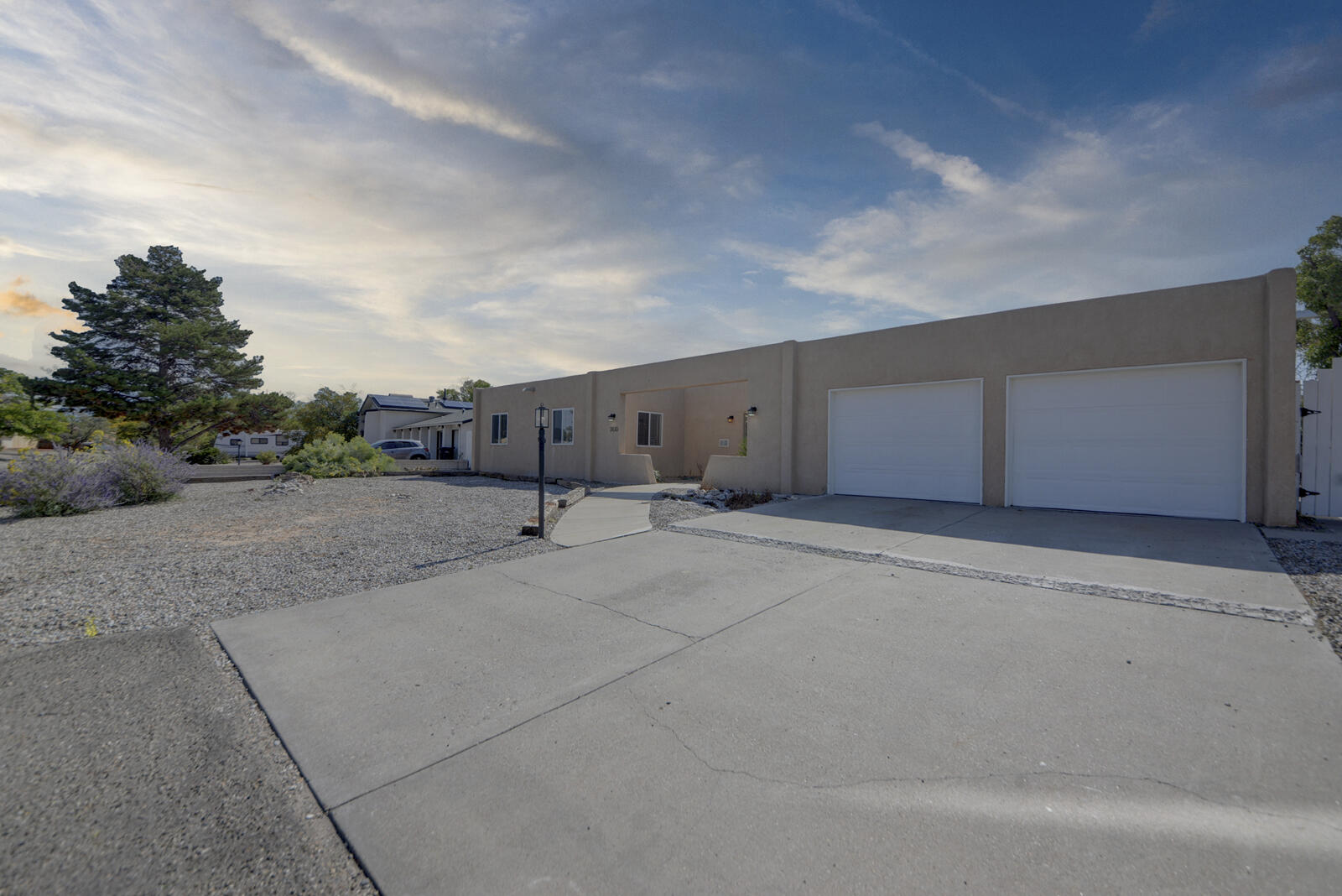 3610 OAKMOUNT Drive SE