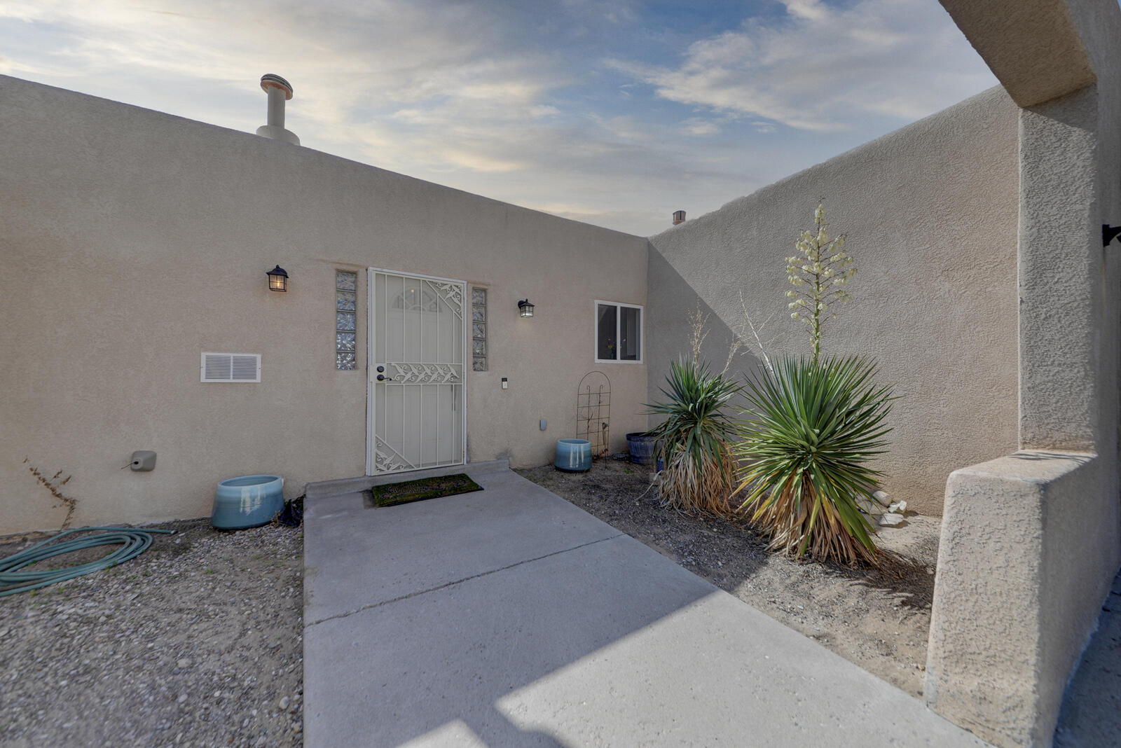 3610 OAKMOUNT Drive SE