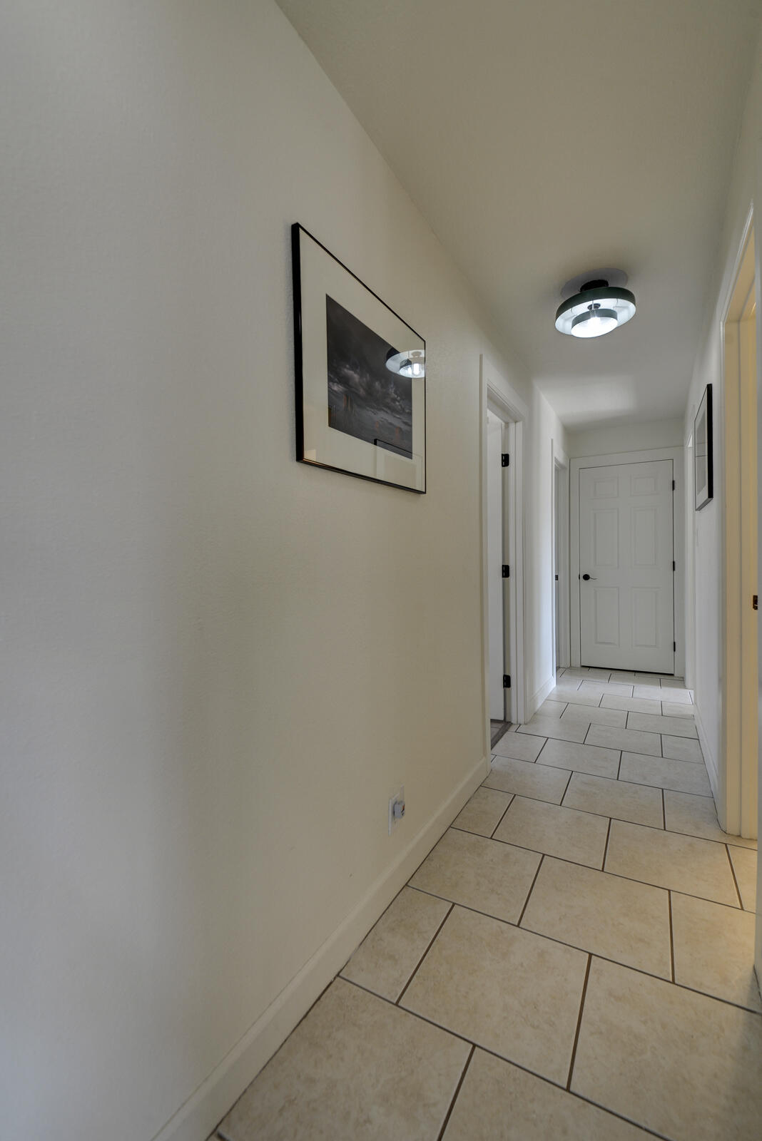 3610 OAKMOUNT Drive SE