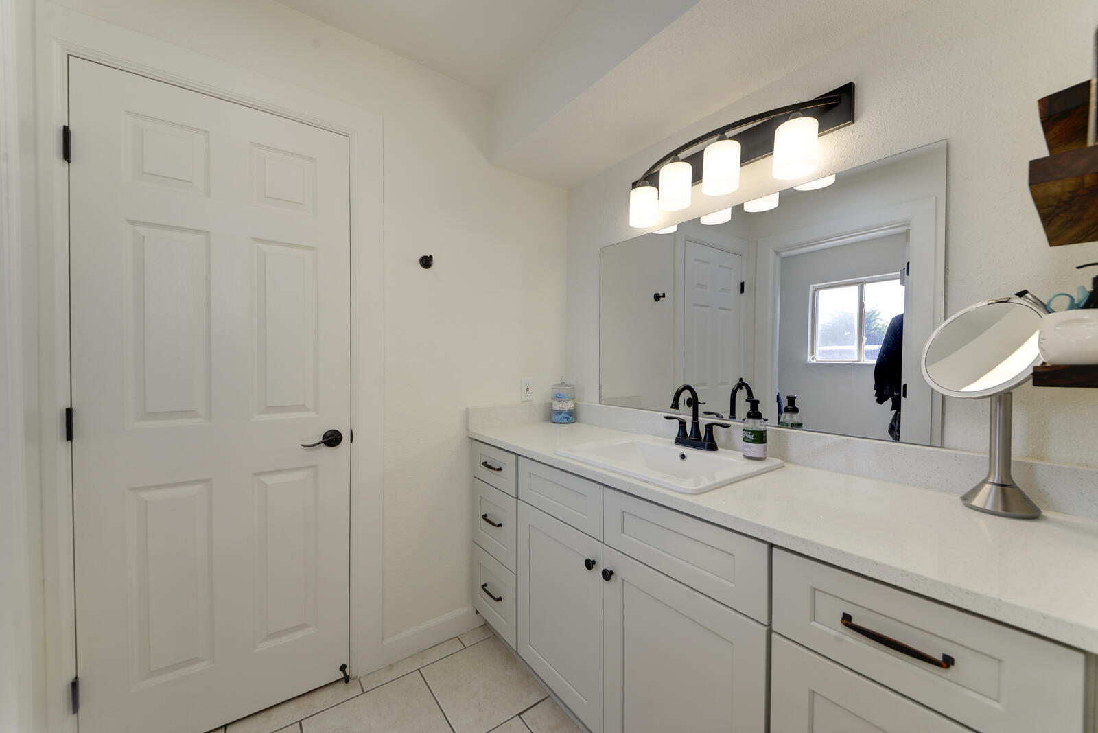 3610 OAKMOUNT Drive SE