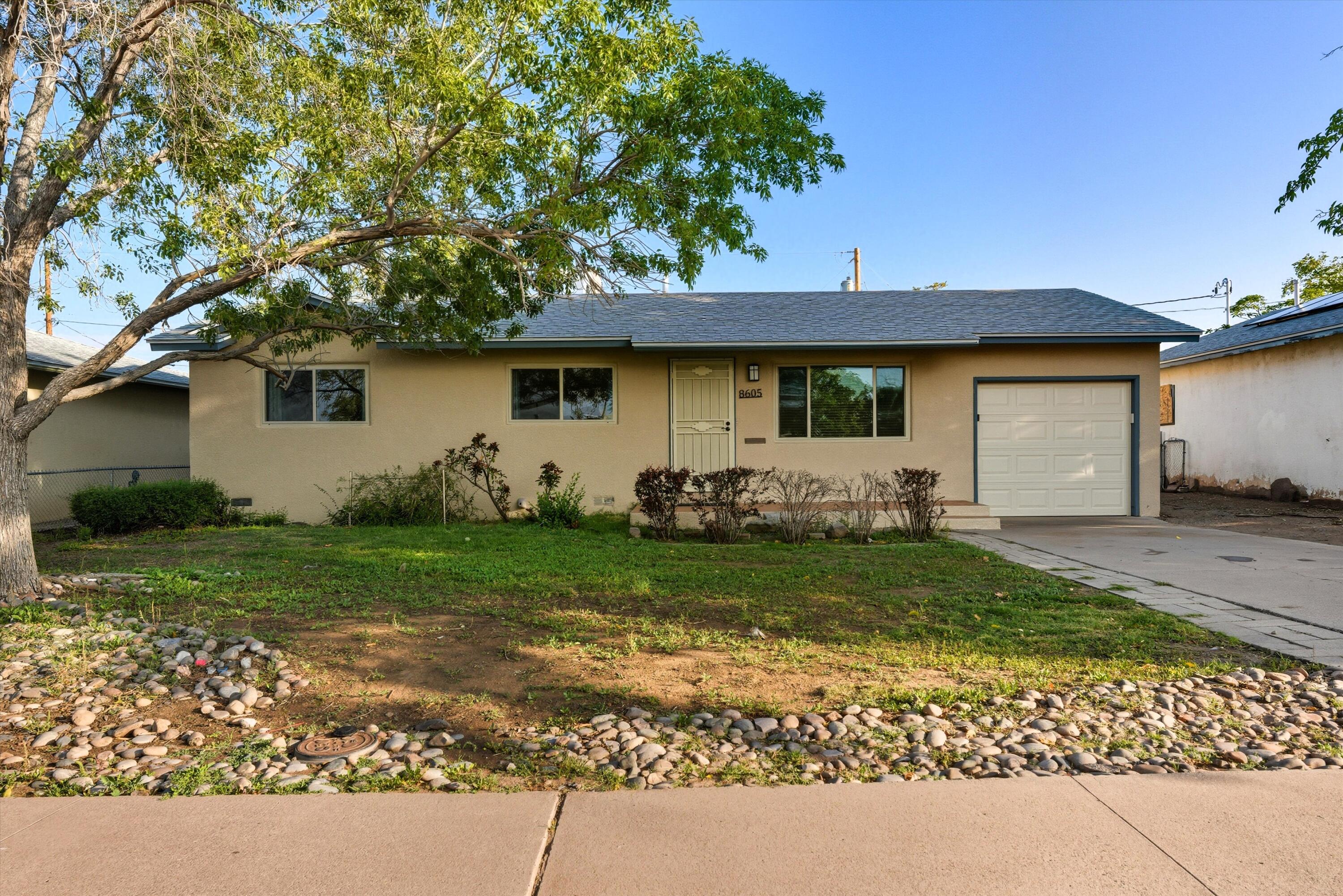 8605 Mountain Road NE