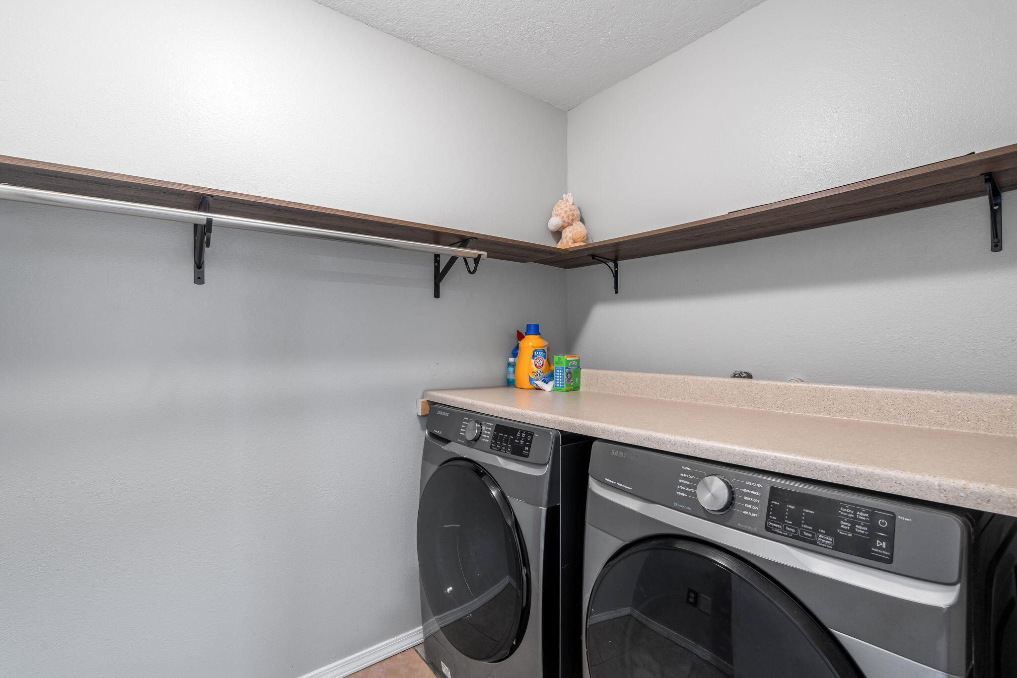 704 Nicklaus Drive SW