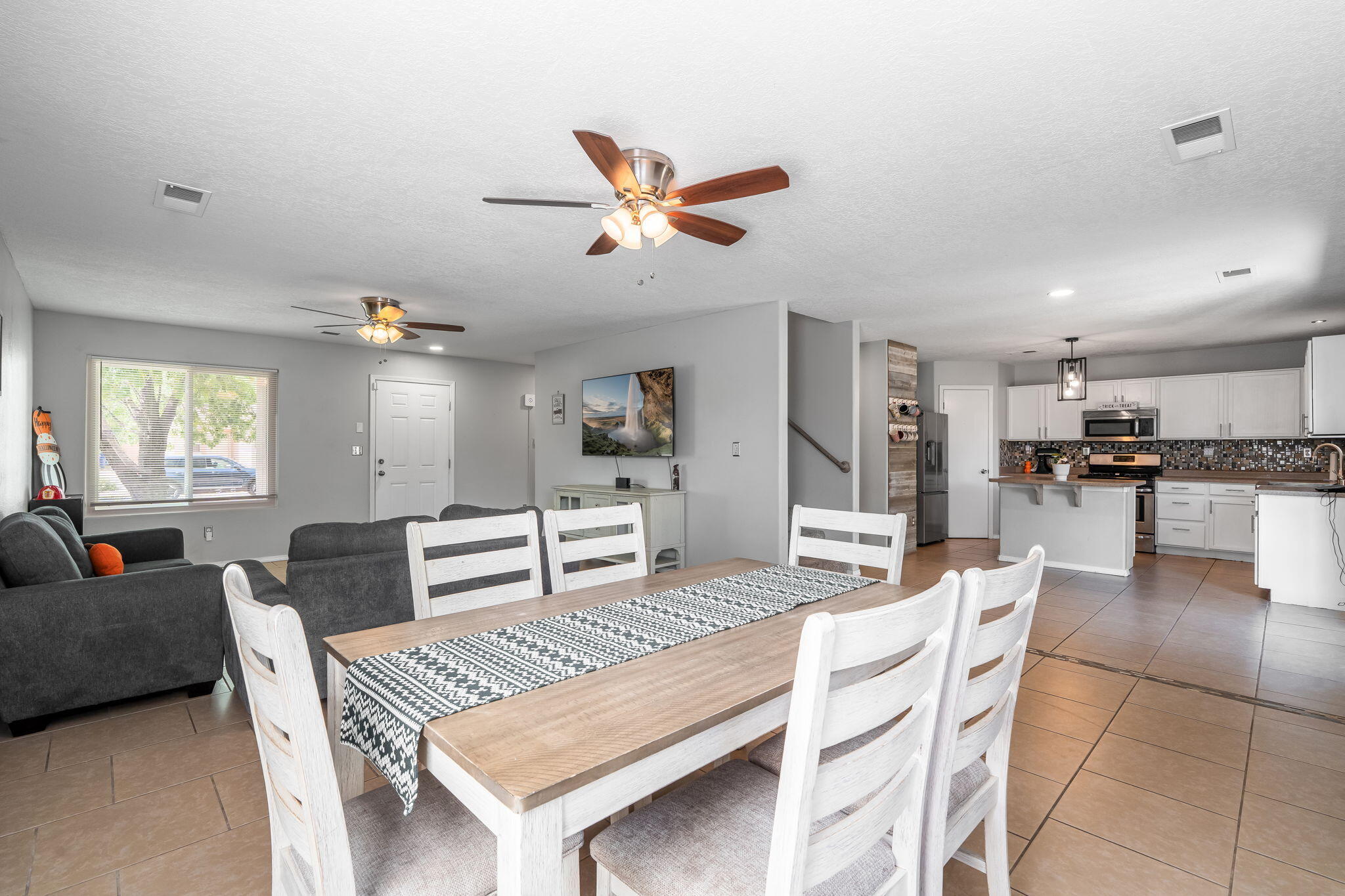 704 Nicklaus Drive SW