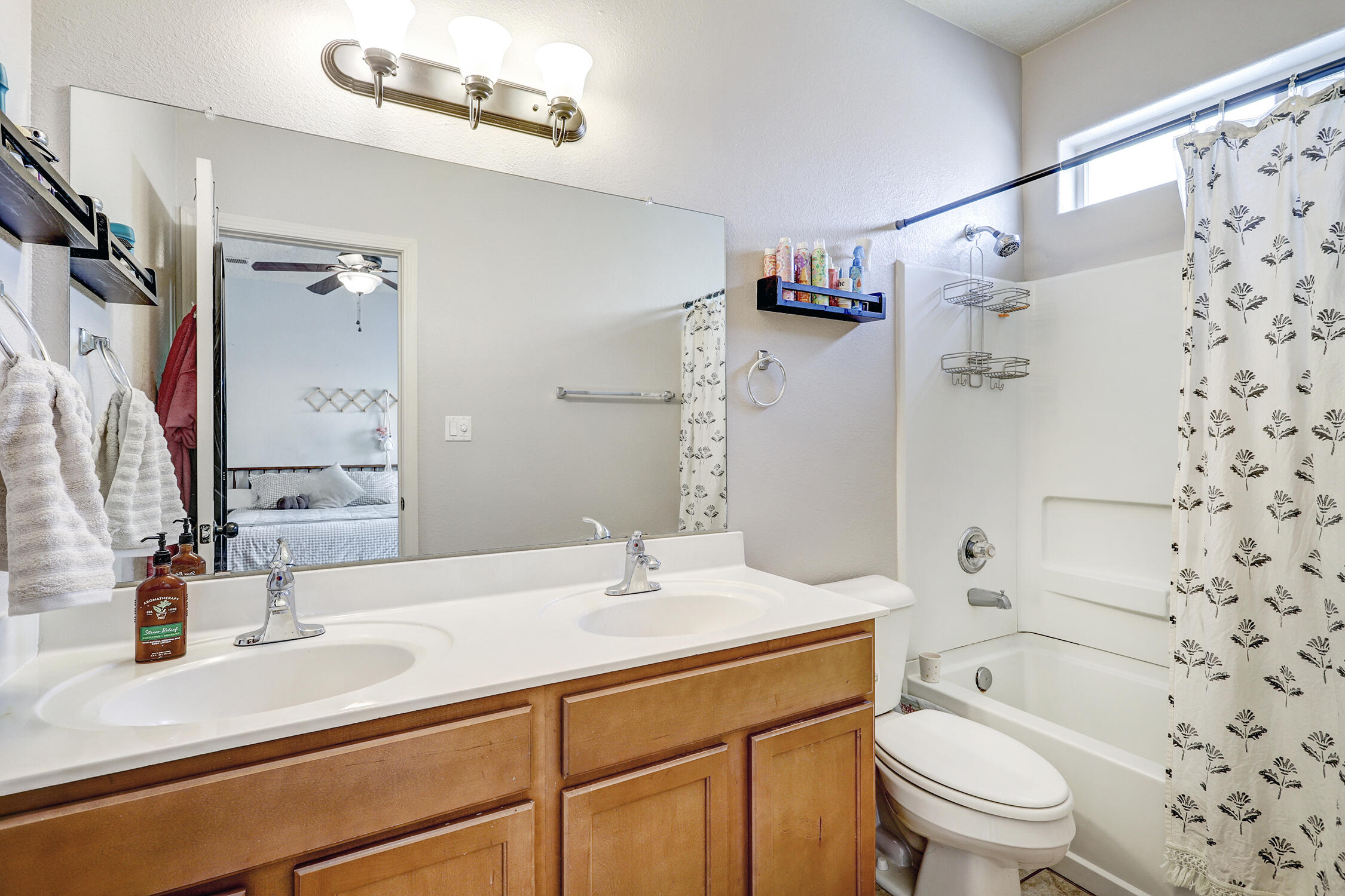 6209 NACIONAL Road NW