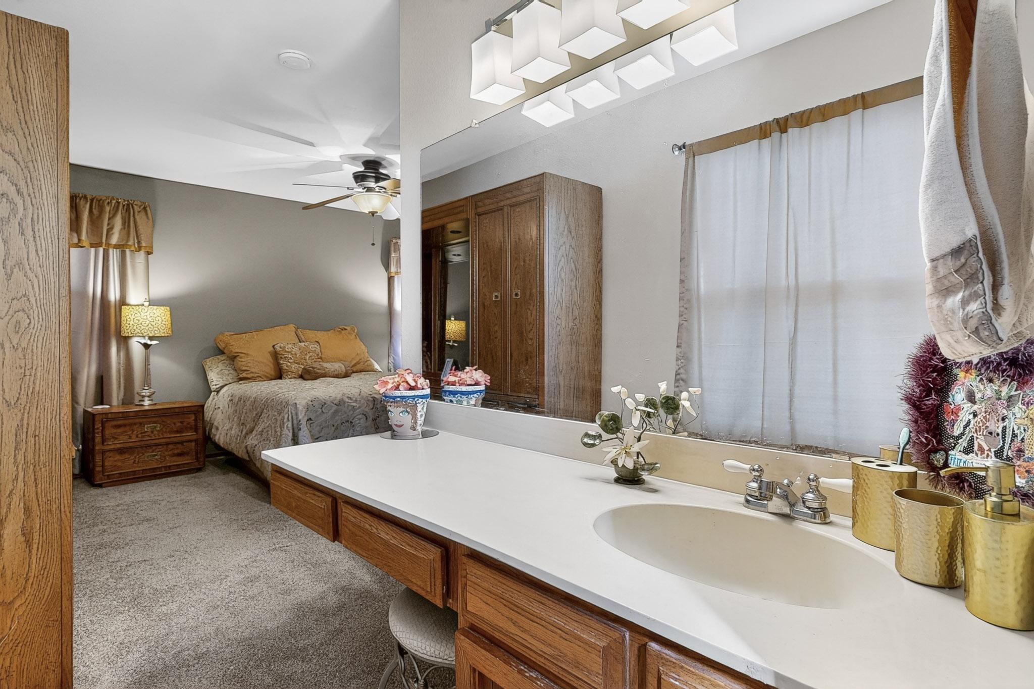 5805 Chimayo Drive NW