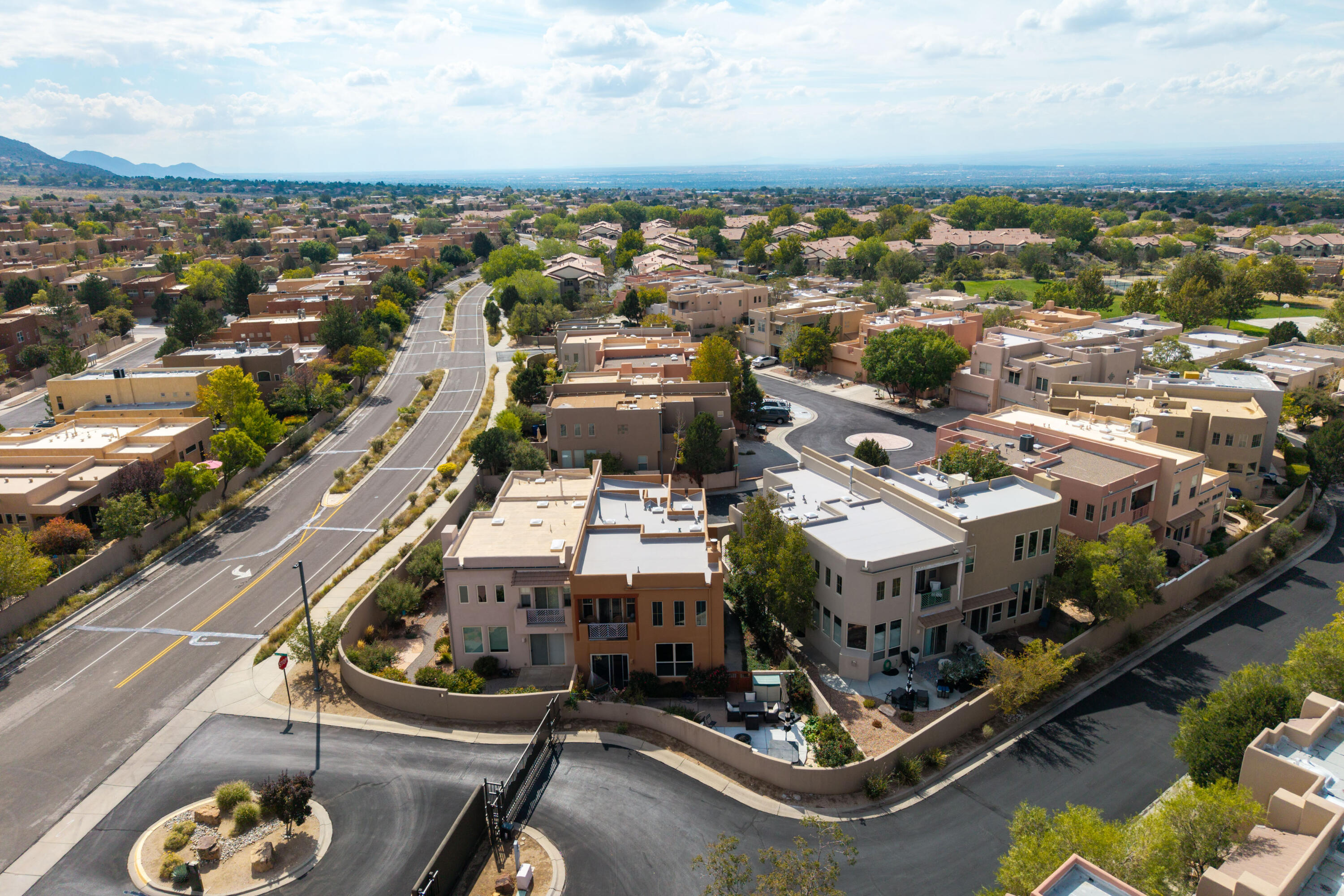 13127 Enchantment Lane NE