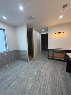 2145 Gazelle Road NE