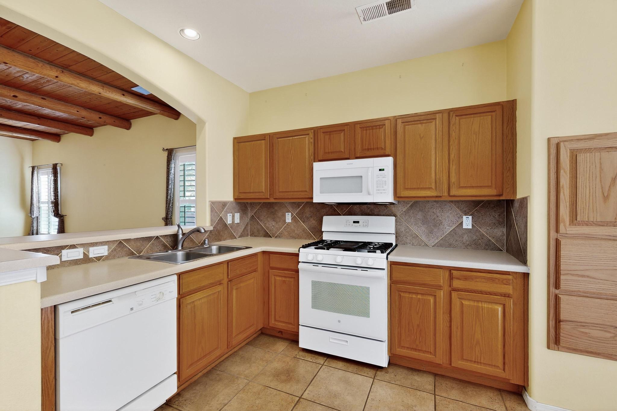 3720 Candelarias Lane