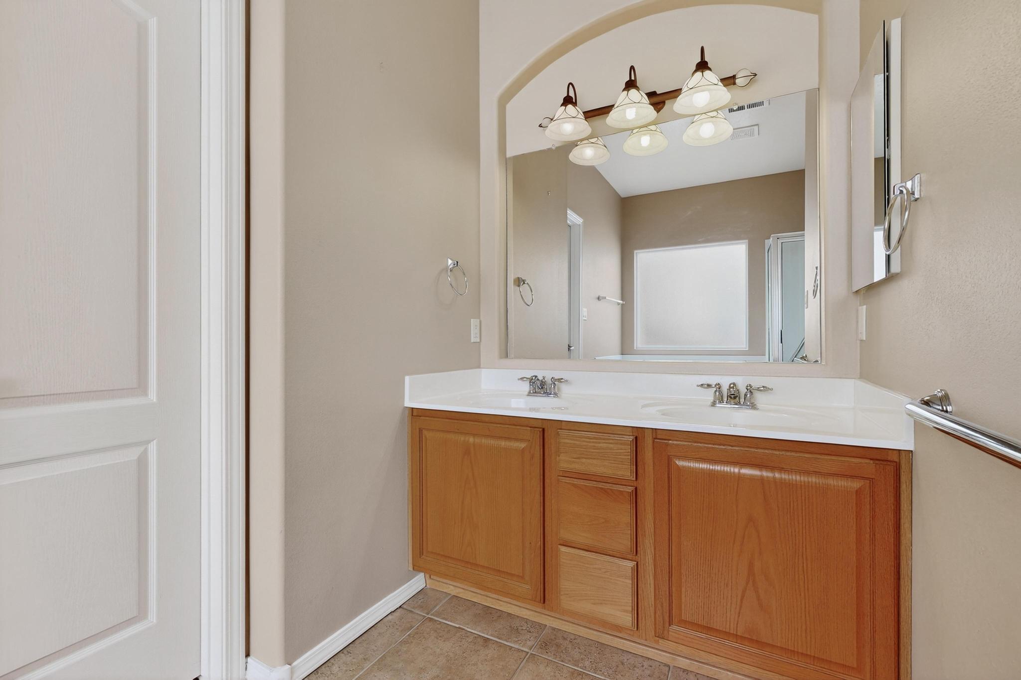 3720 Candelarias Lane