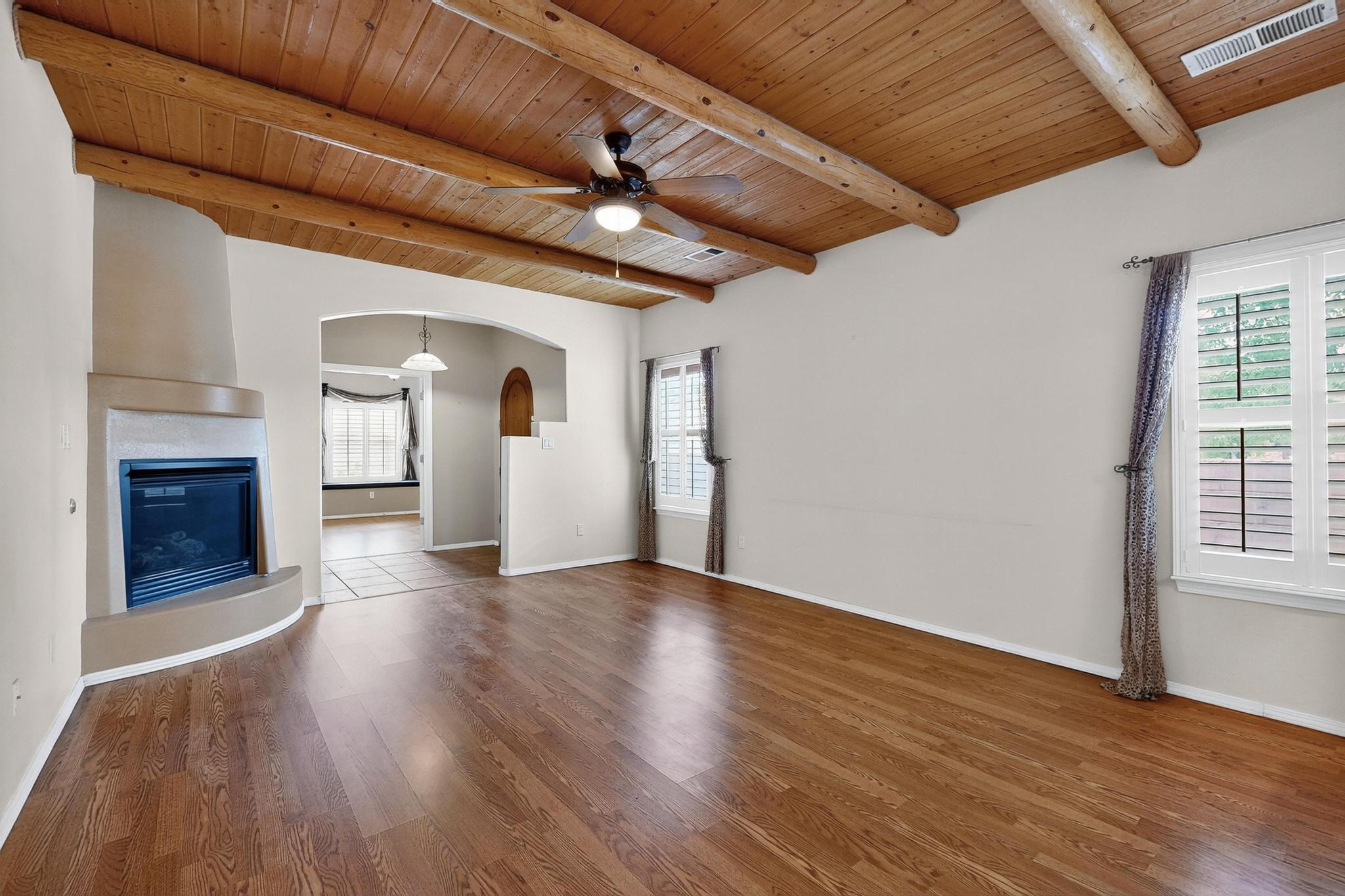 3720 Candelarias Lane