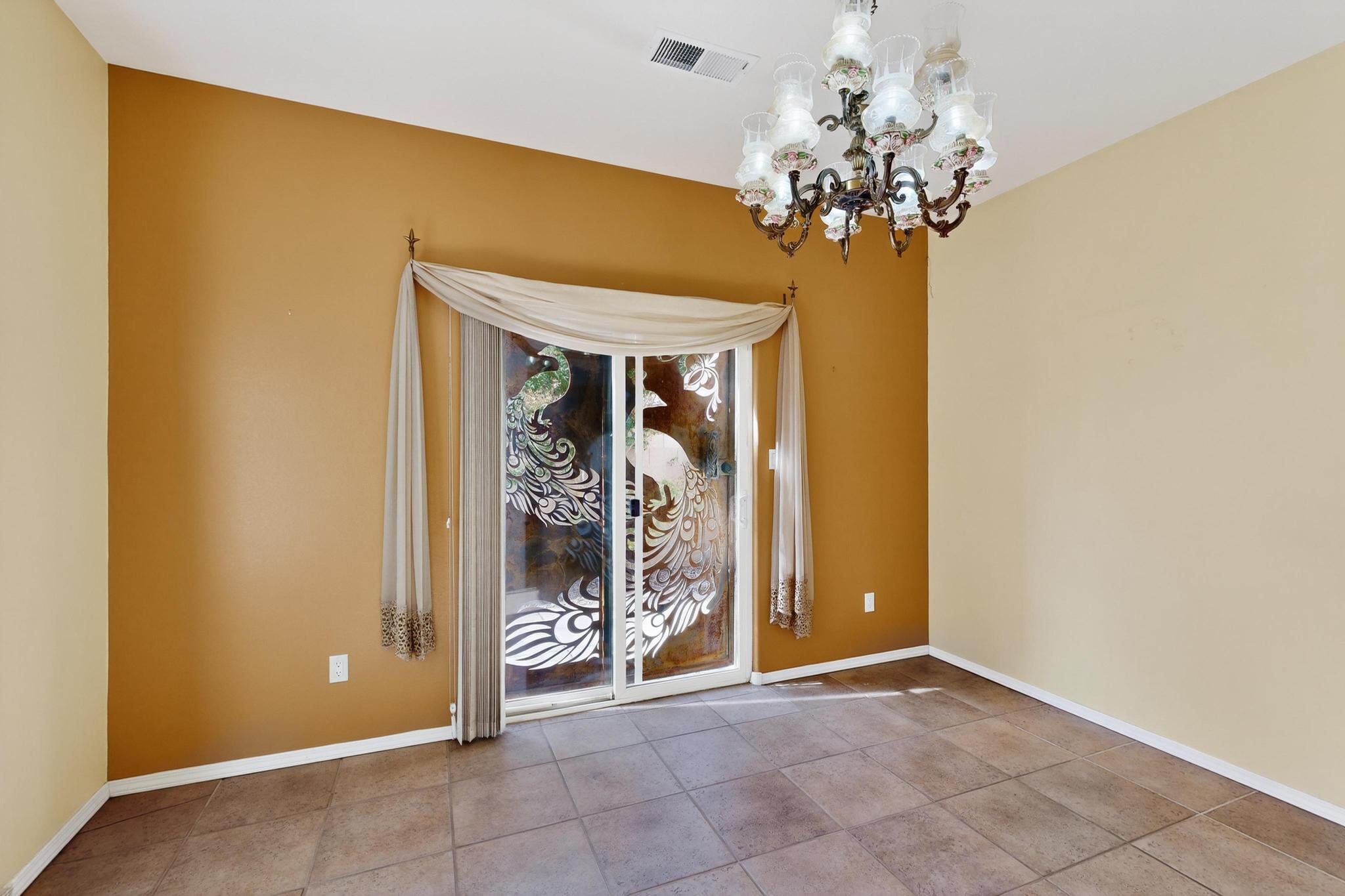 3720 Candelarias Lane