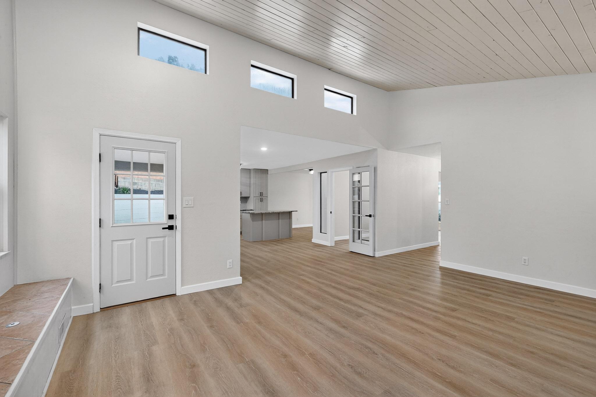 13209 INDIAN SCHOOL Road NE