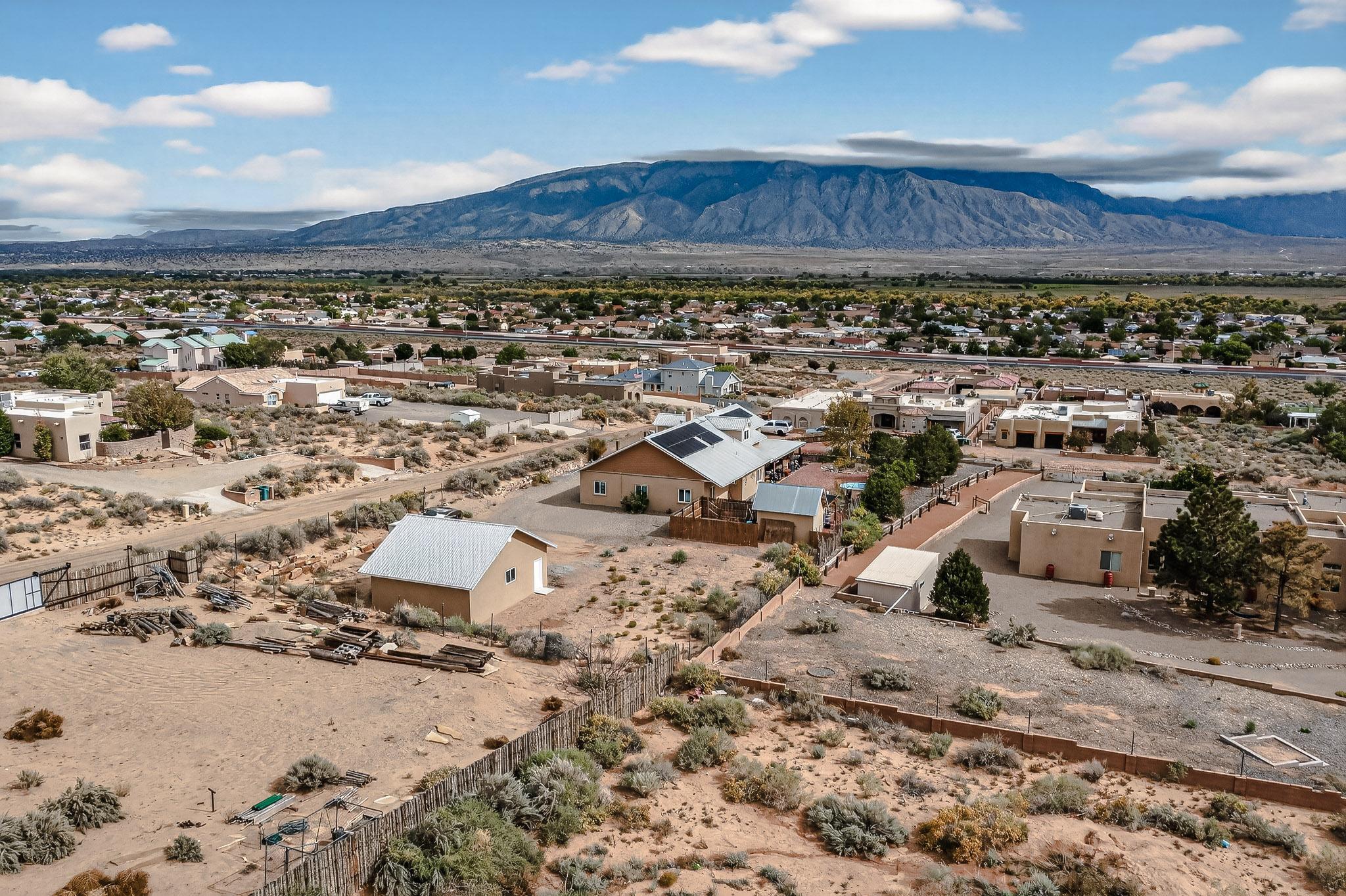 1925 Sonora Road NE