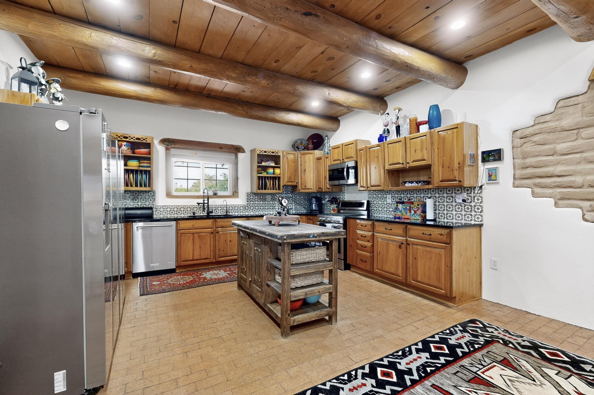 1925 Sonora Road NE