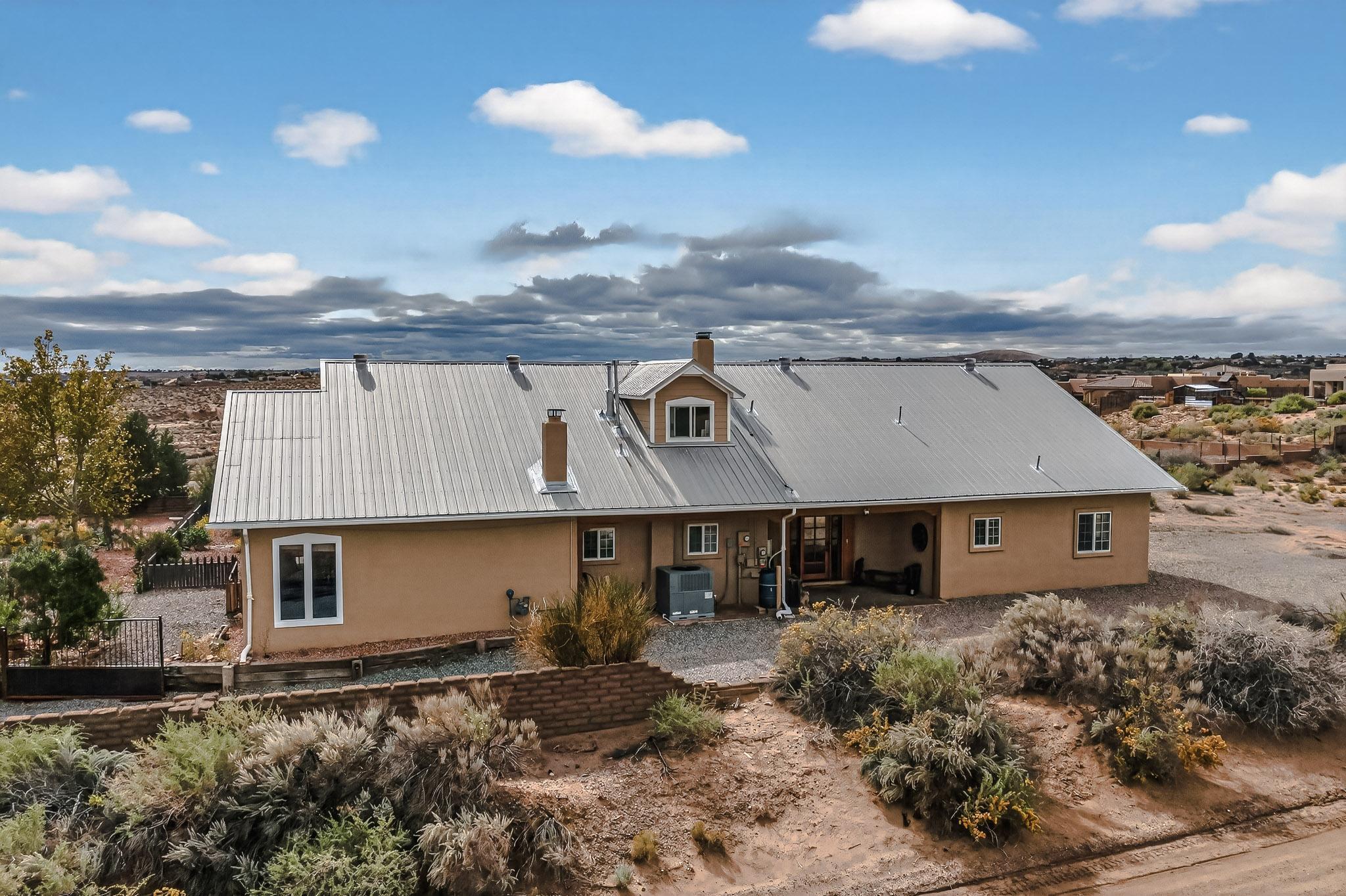 1925 Sonora Road NE
