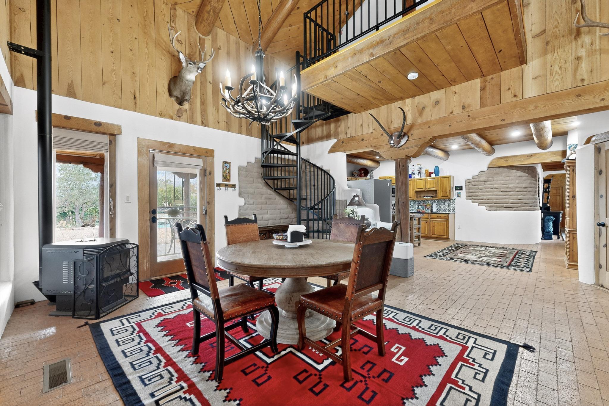 1925 Sonora Road NE