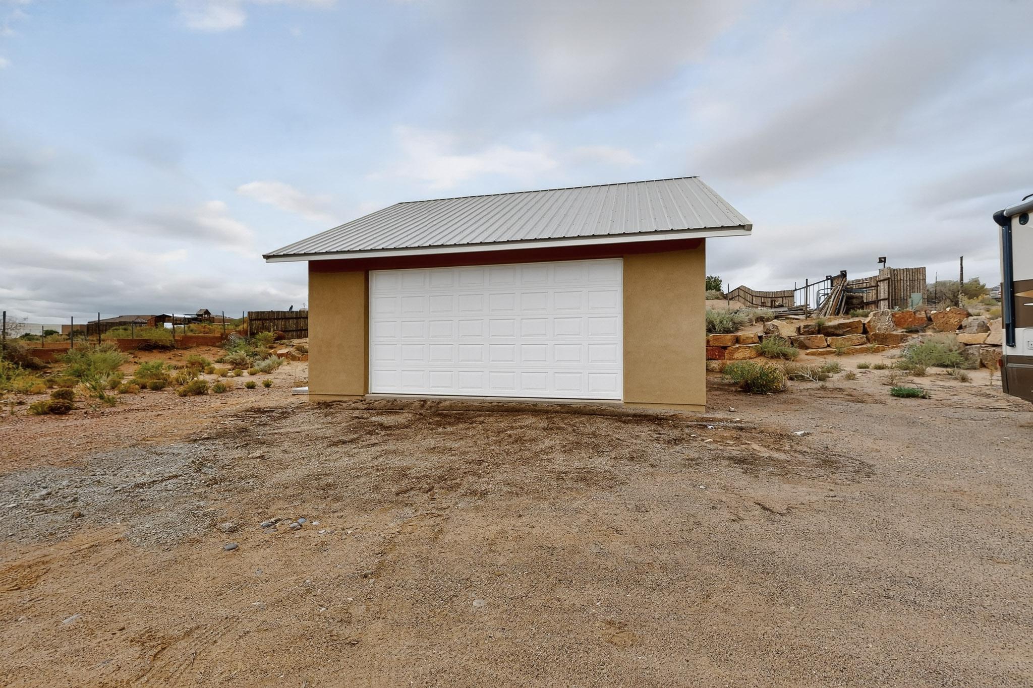 1925 Sonora Road NE