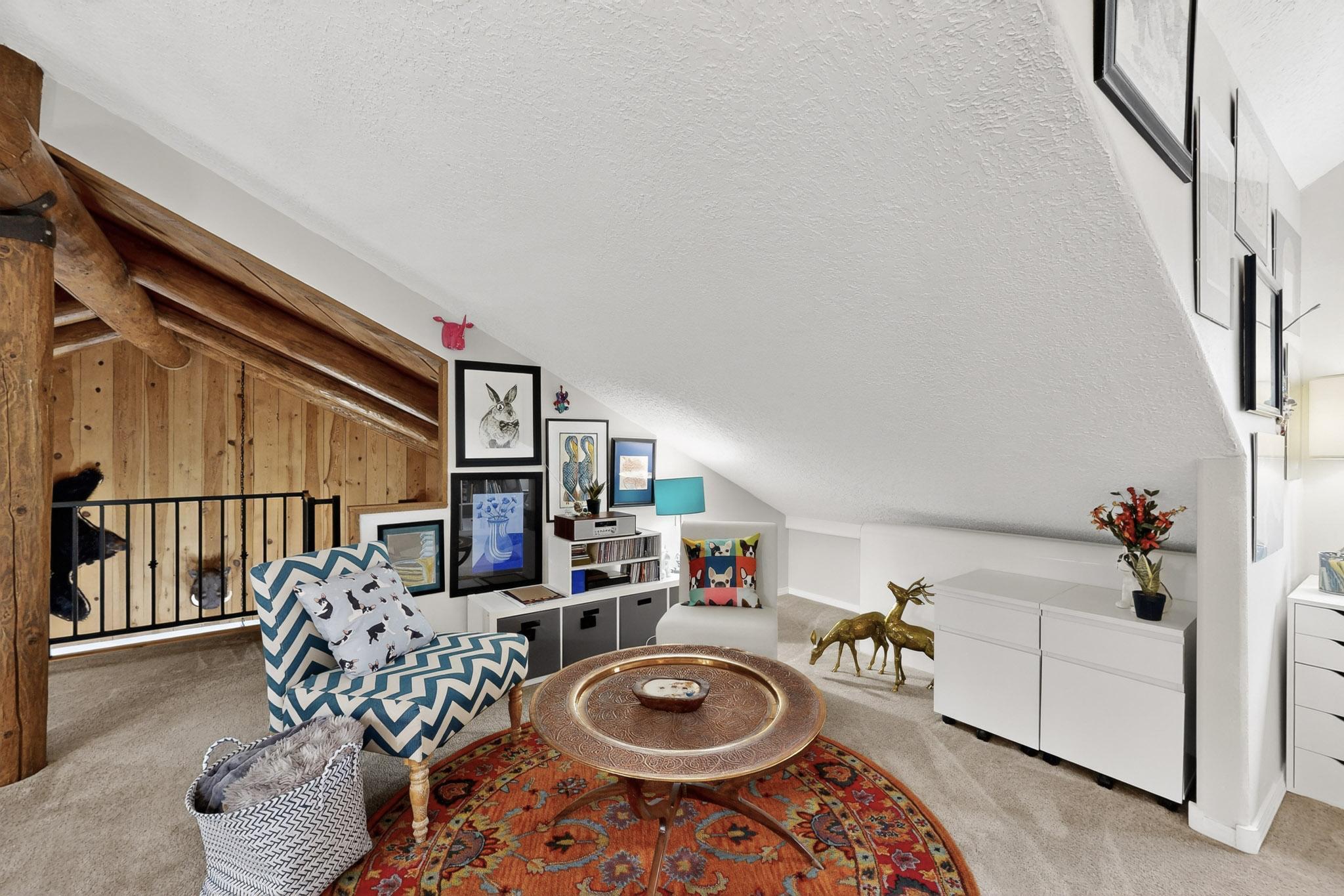1925 Sonora Road NE