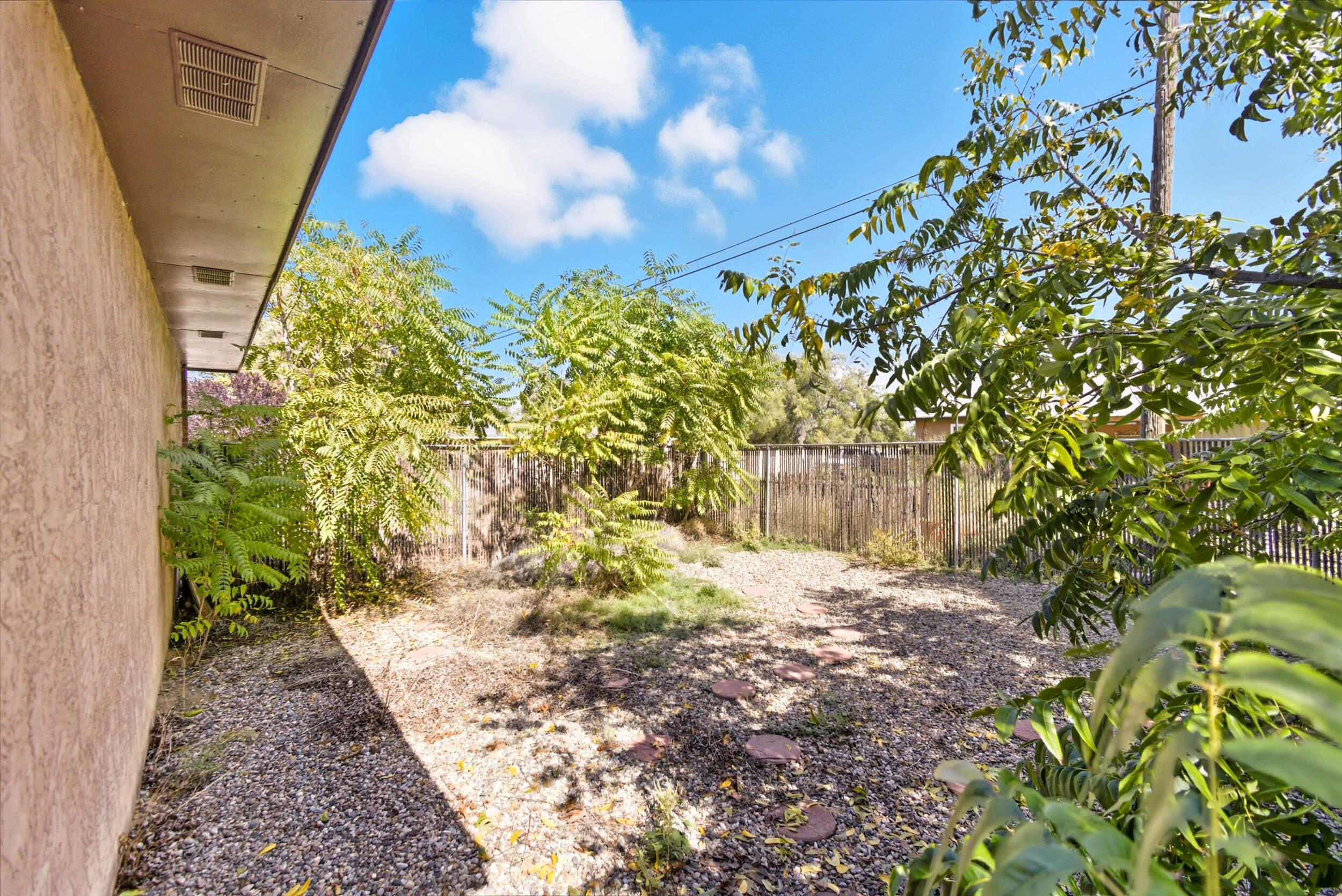 1603 Ben San Avenue